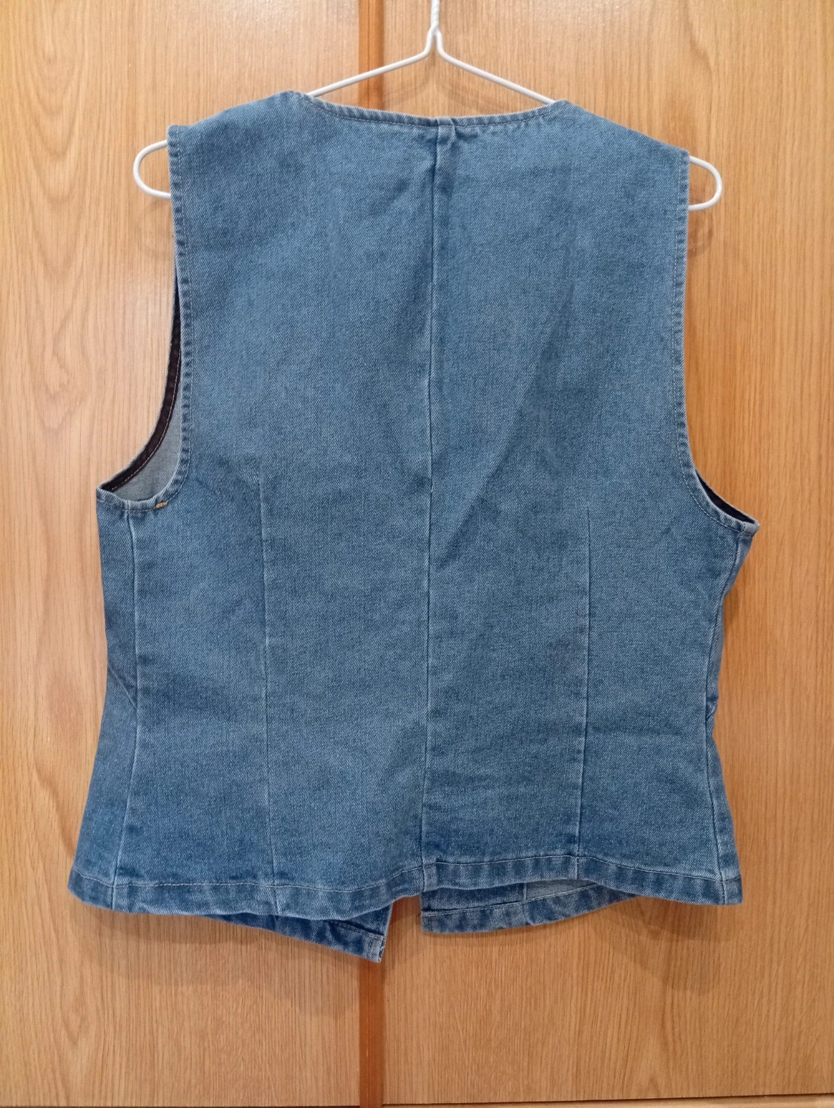 Denim Sleeveless Vest - Size M/L – Local – taille M / 38 / 10 2