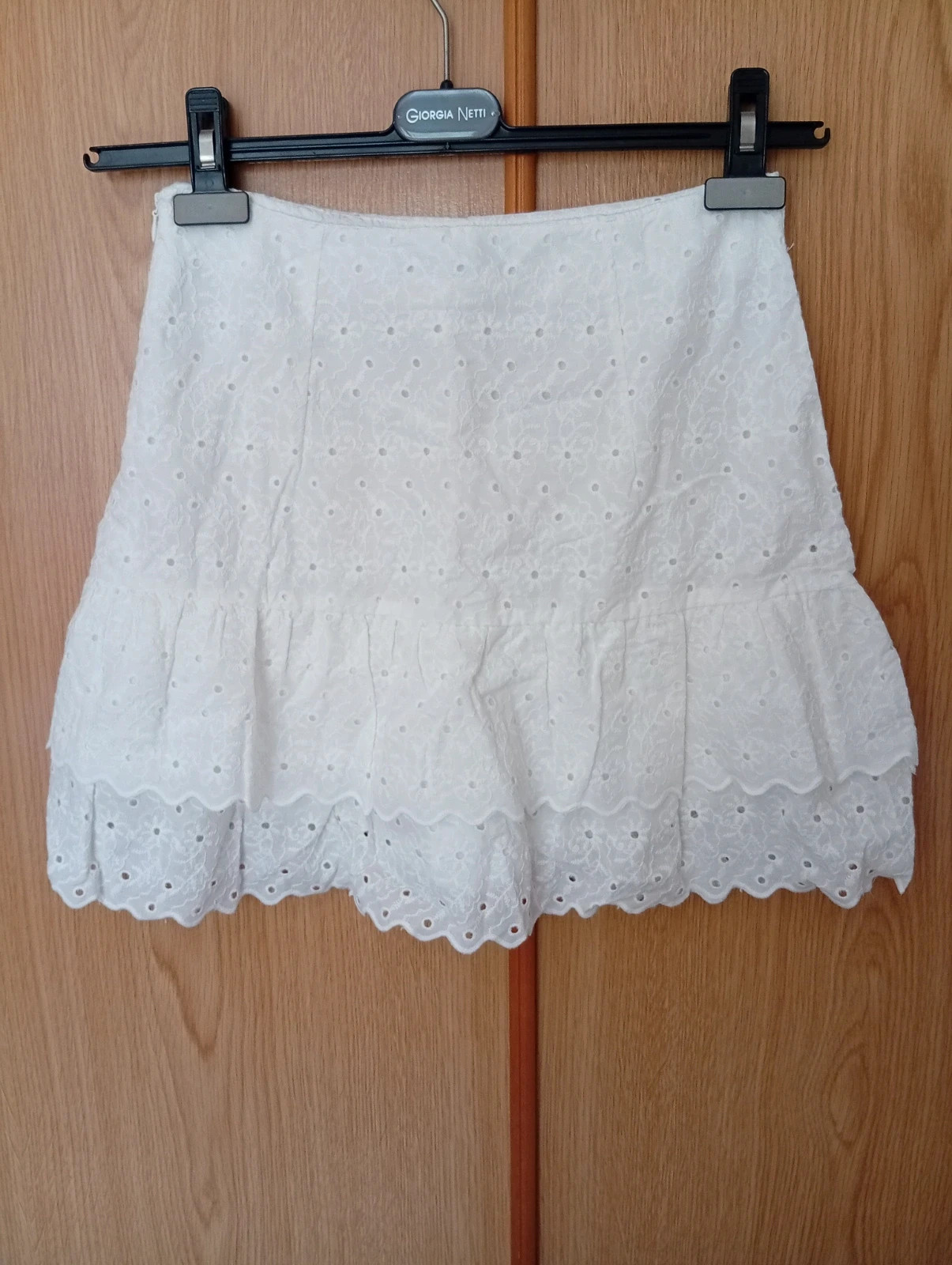 Beautiful white skort with delicate broderie anglaise embroidery size XS. – zéro inon – taille XS / 34 / 6 2