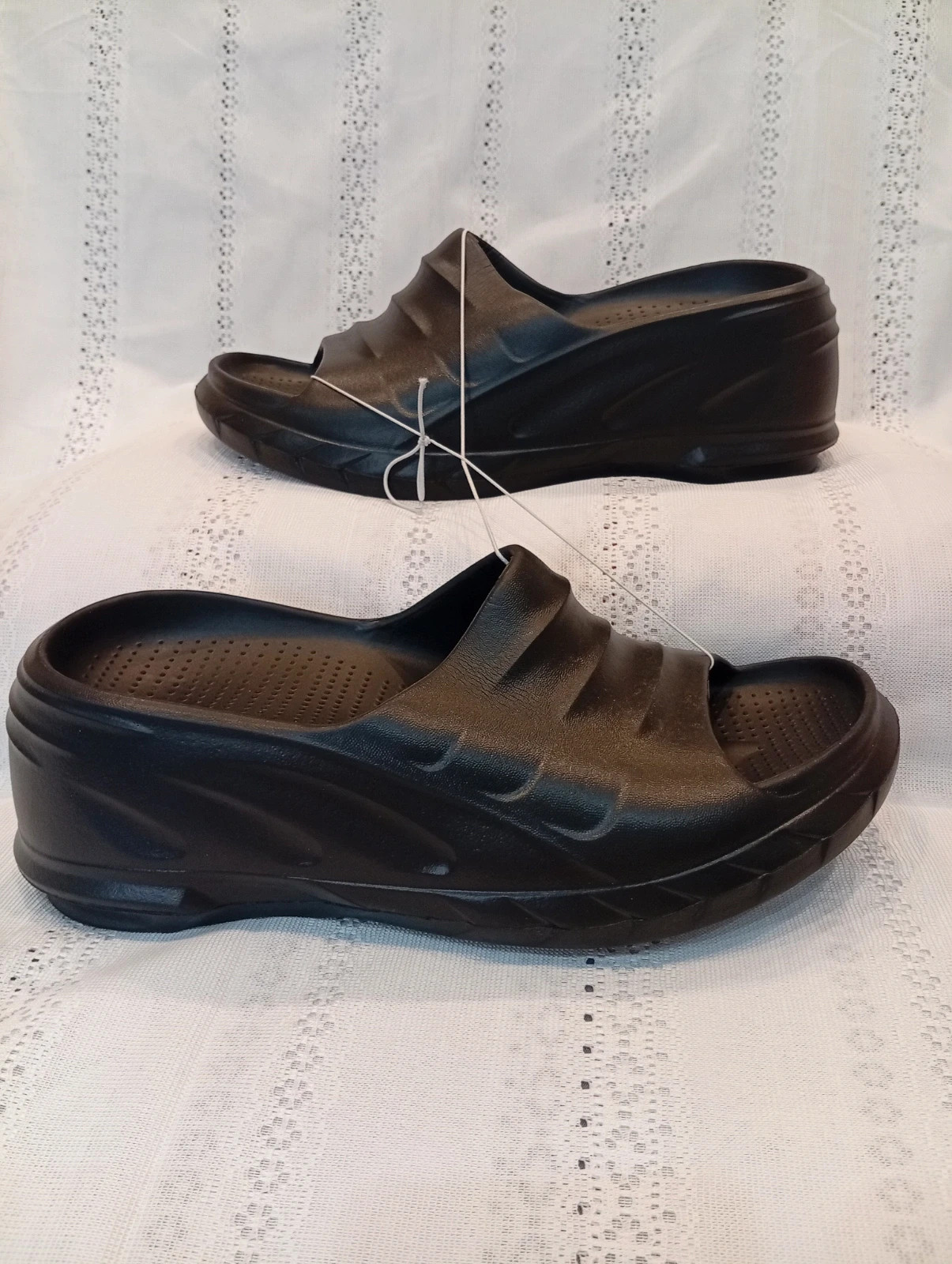Black ergonomic clogs – Size 38-39 – taille 38 5