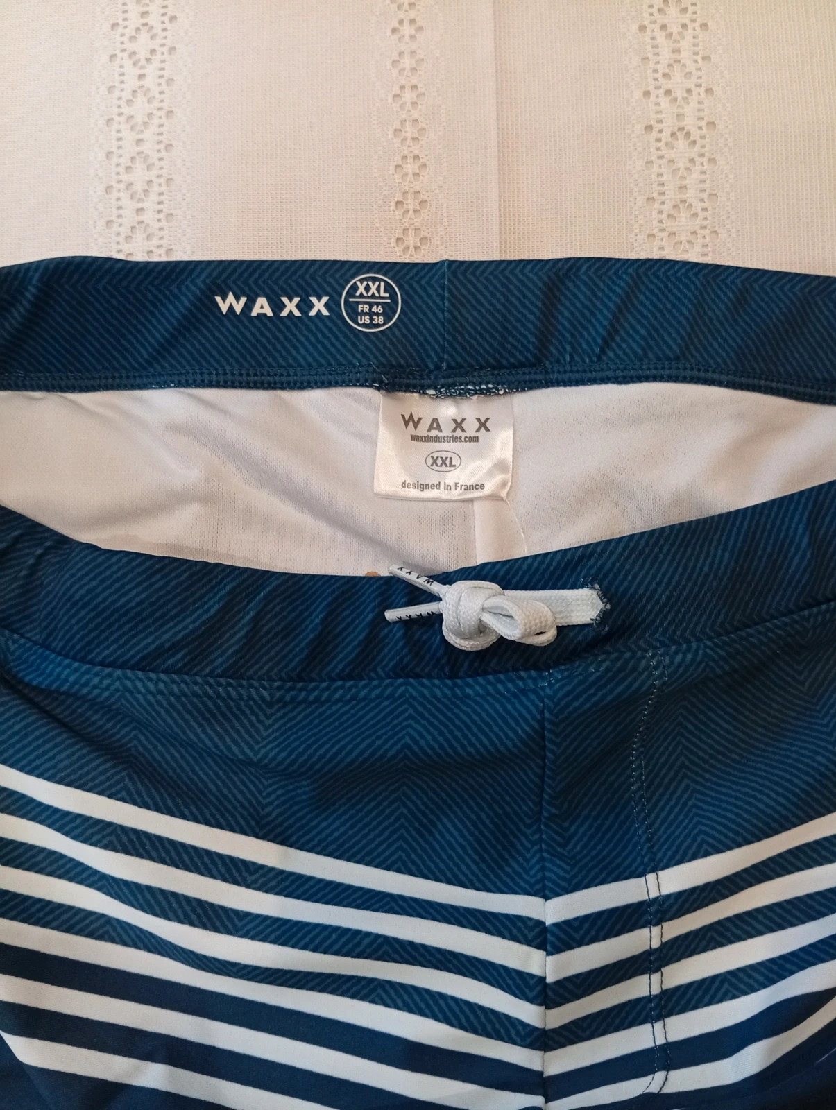 Navy blue swim shorts with white stripes – Size XXL. Waxx – WAXX – taille XXL 3