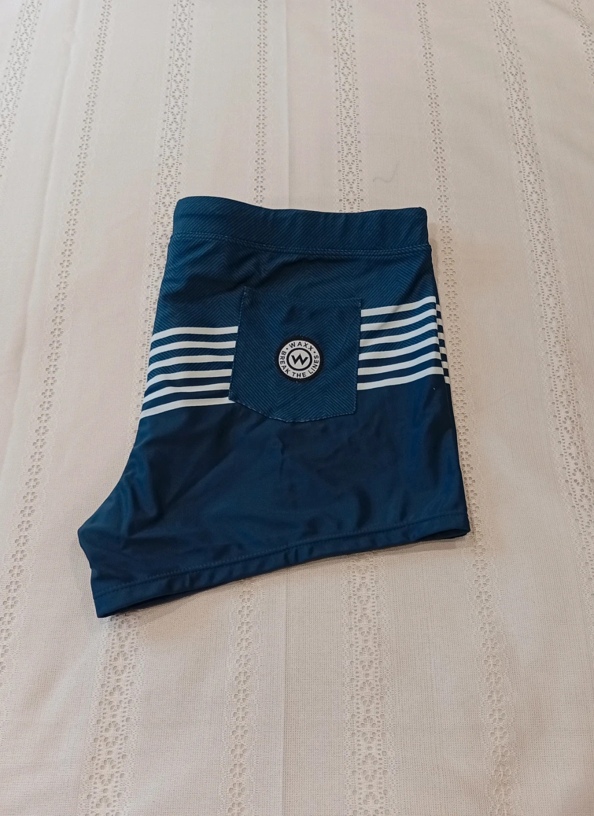Navy blue swim shorts with white stripes – Size XXL. Waxx – WAXX – taille XXL 4