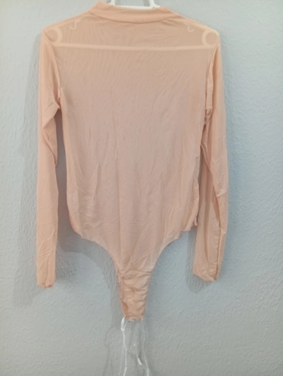 Beige long sleeve bodysuit Size S. Stretchy and comfortable fabric, perfect for casual outfits. – Local – taille S / 36 / 8 3
