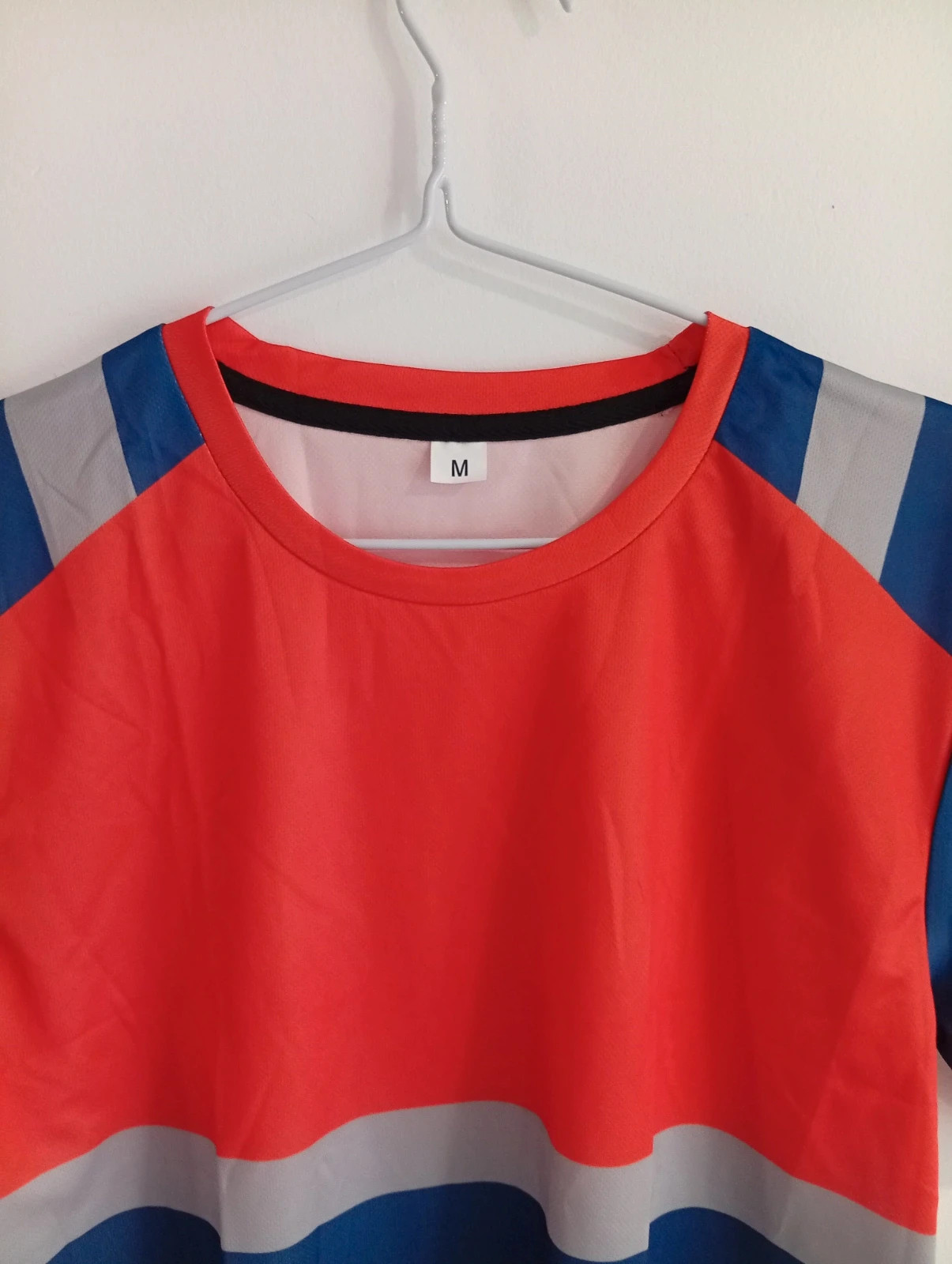 High visibility red and blue T-shirt. Perfect for work, construction, warehouse, logistics . – Local – taille M 3