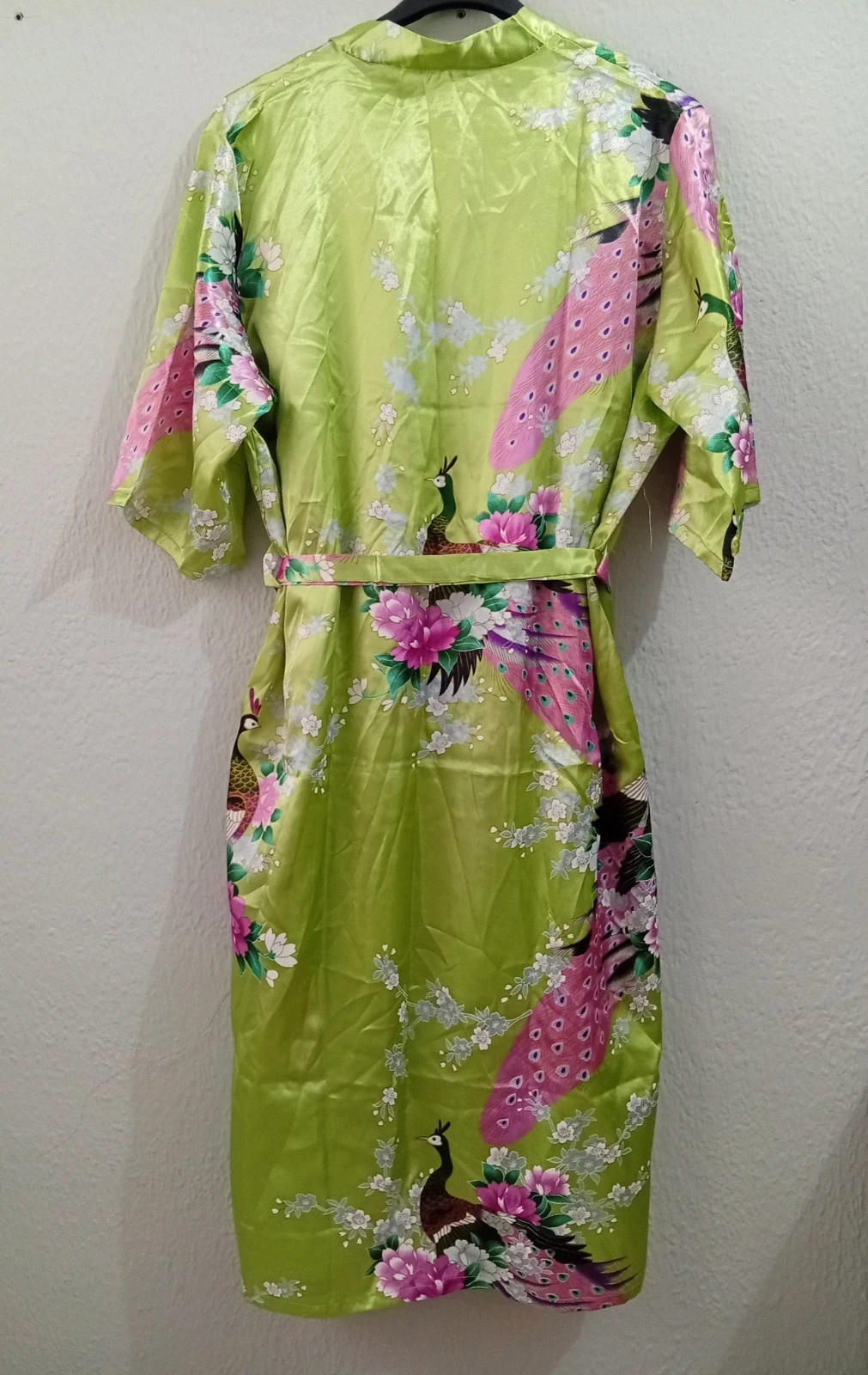 New satin nightdress and robe set, size M. Elegant floral and peacock print – taille M / 38 / 10 4