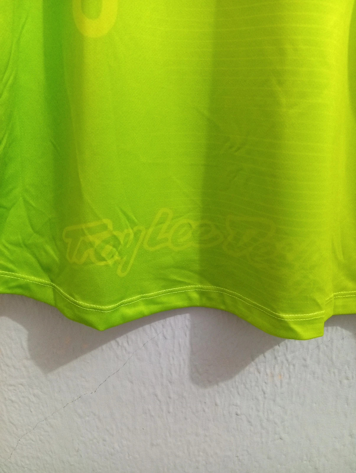 Goolmax sports shirt size M with Troy Lee print. perfect for motocross, sports or casual wear – CoolMax – taille M 3