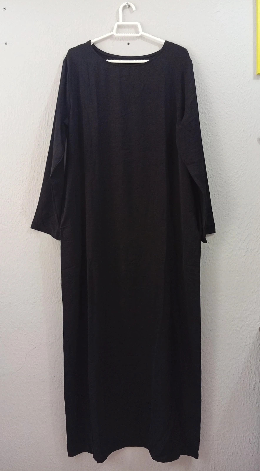 Black oversized long dress / kaftan. One size fits approx. M to 2XL – taille Taille unique