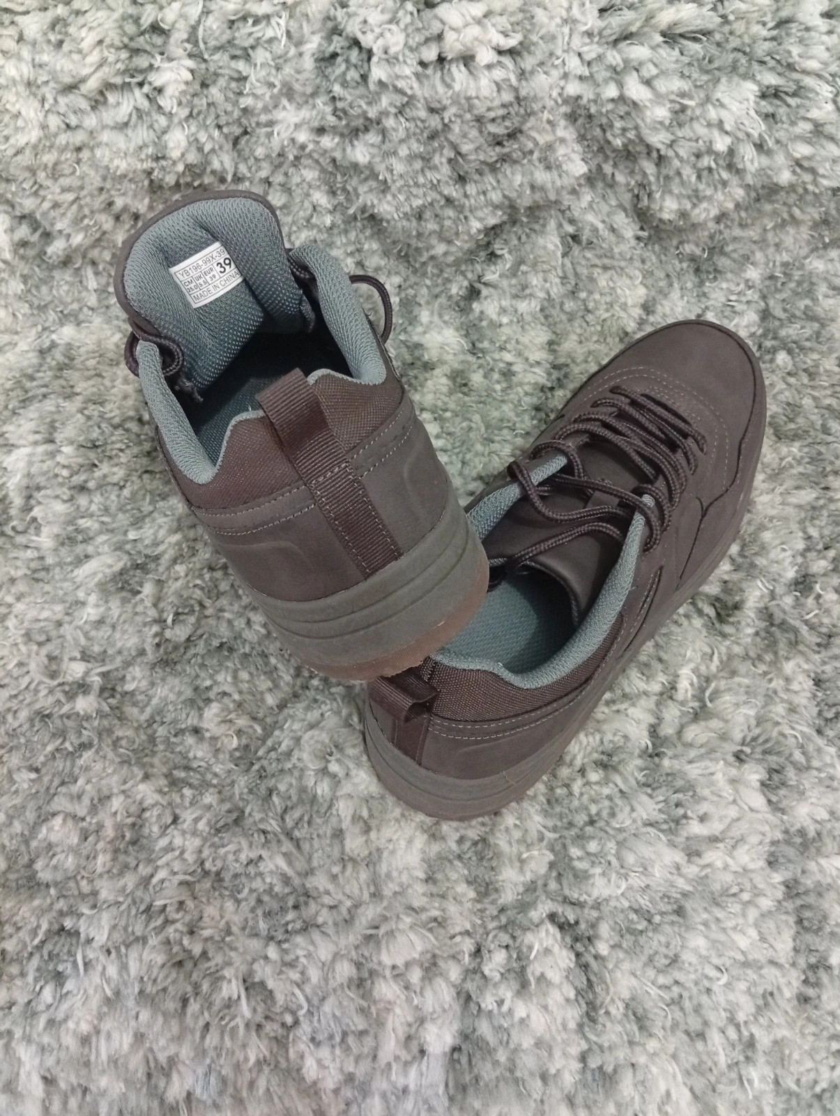 Women’s sneakers – Size 39, Comfortable and practical shoes, perfect for autumn and winter – Reserved – taille 39 2