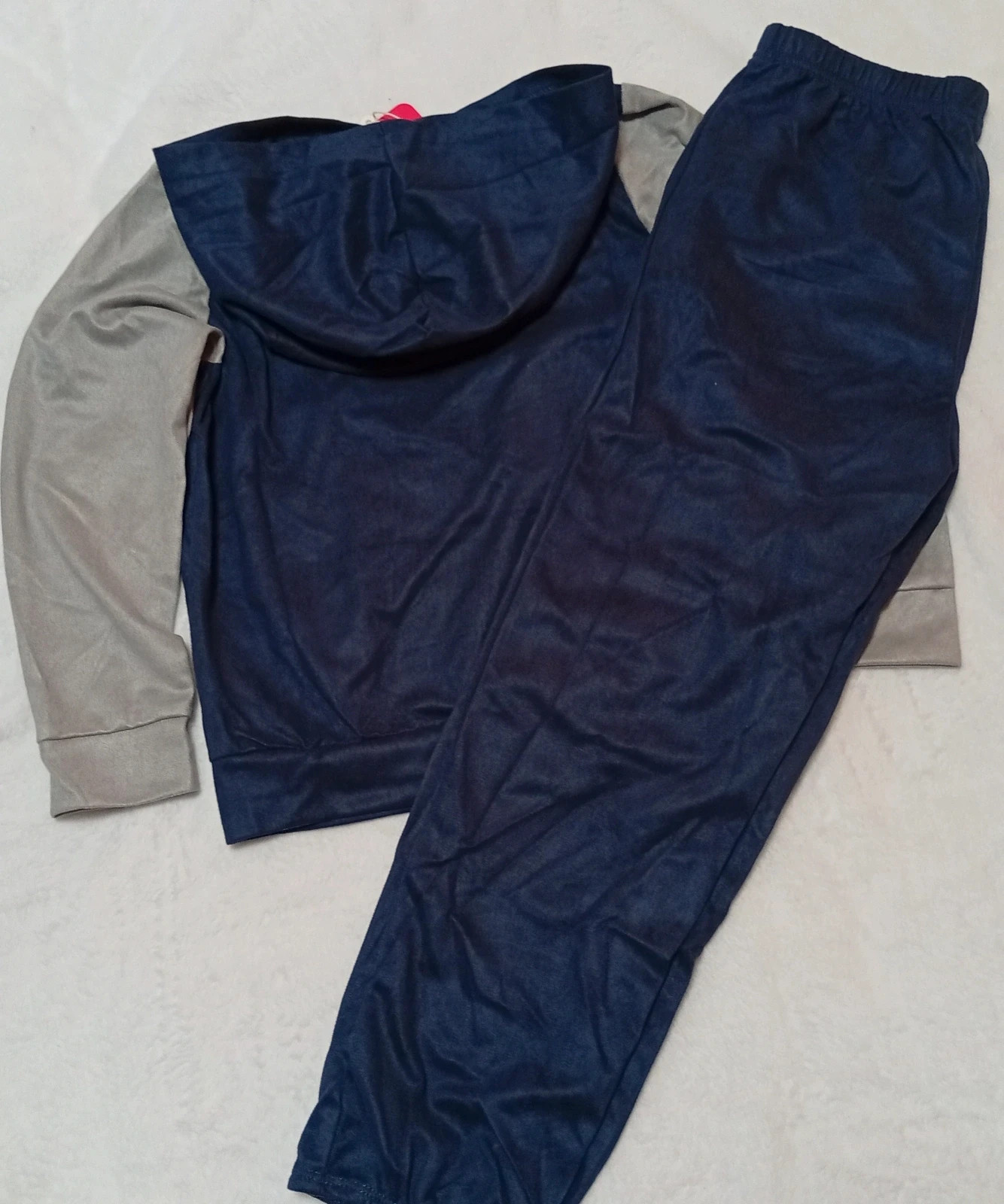 Kids’ sports outfit – Size 110 cm Hooded top + matching pants – PatPat – taille 4 ans / 104 cm 2
