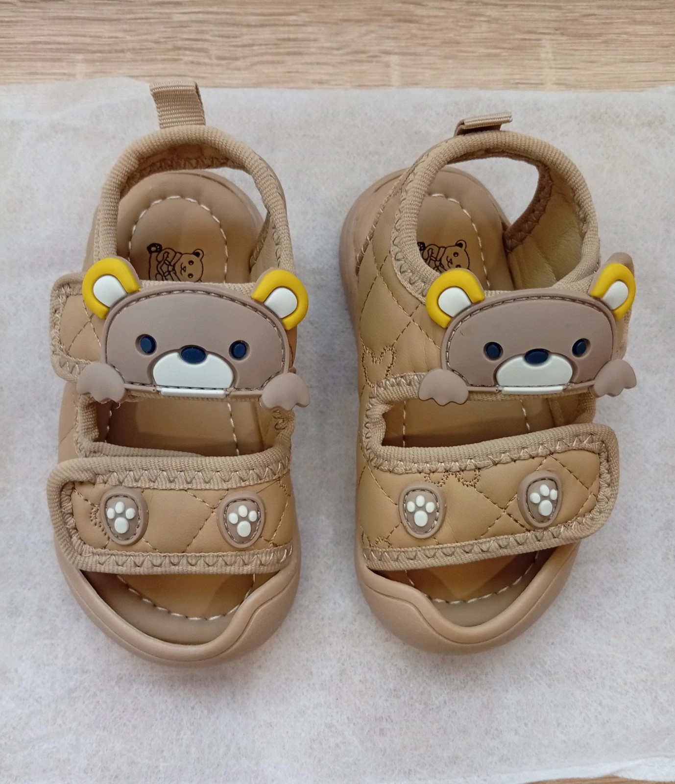Adorable baby sandals featuring a cute teddy bear design – My Fashion – taille 19 4