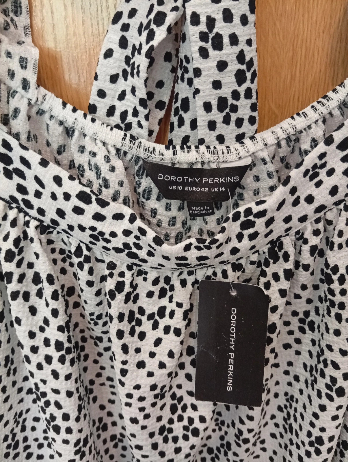 Beautiful Dorothy Perkins top in XL.Black and white animal print – Dorothy Perkins – taille XL / 42 / 14 4