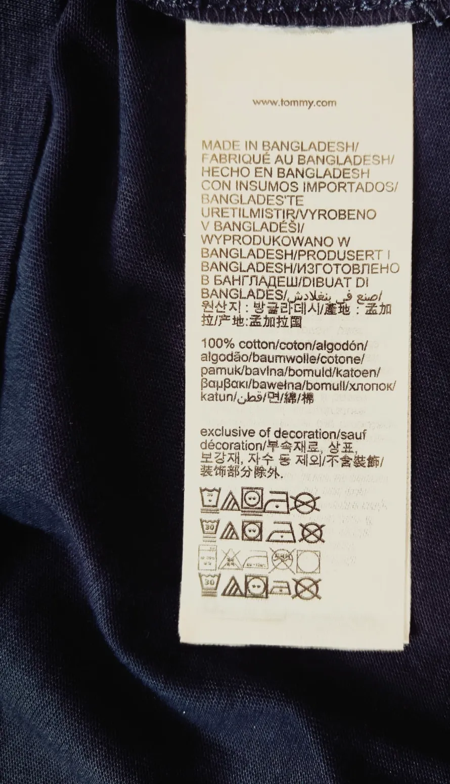 T-shirt bleu marine Tommy Jeans taille L – Tommy Hilfiger – taille L 4