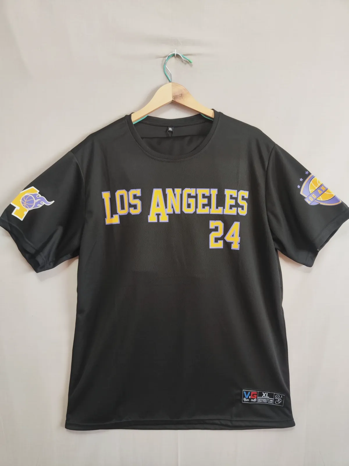 Ensemble de sport Los Angeles 24 t-shirt et short – Vigoz – taille XL 2