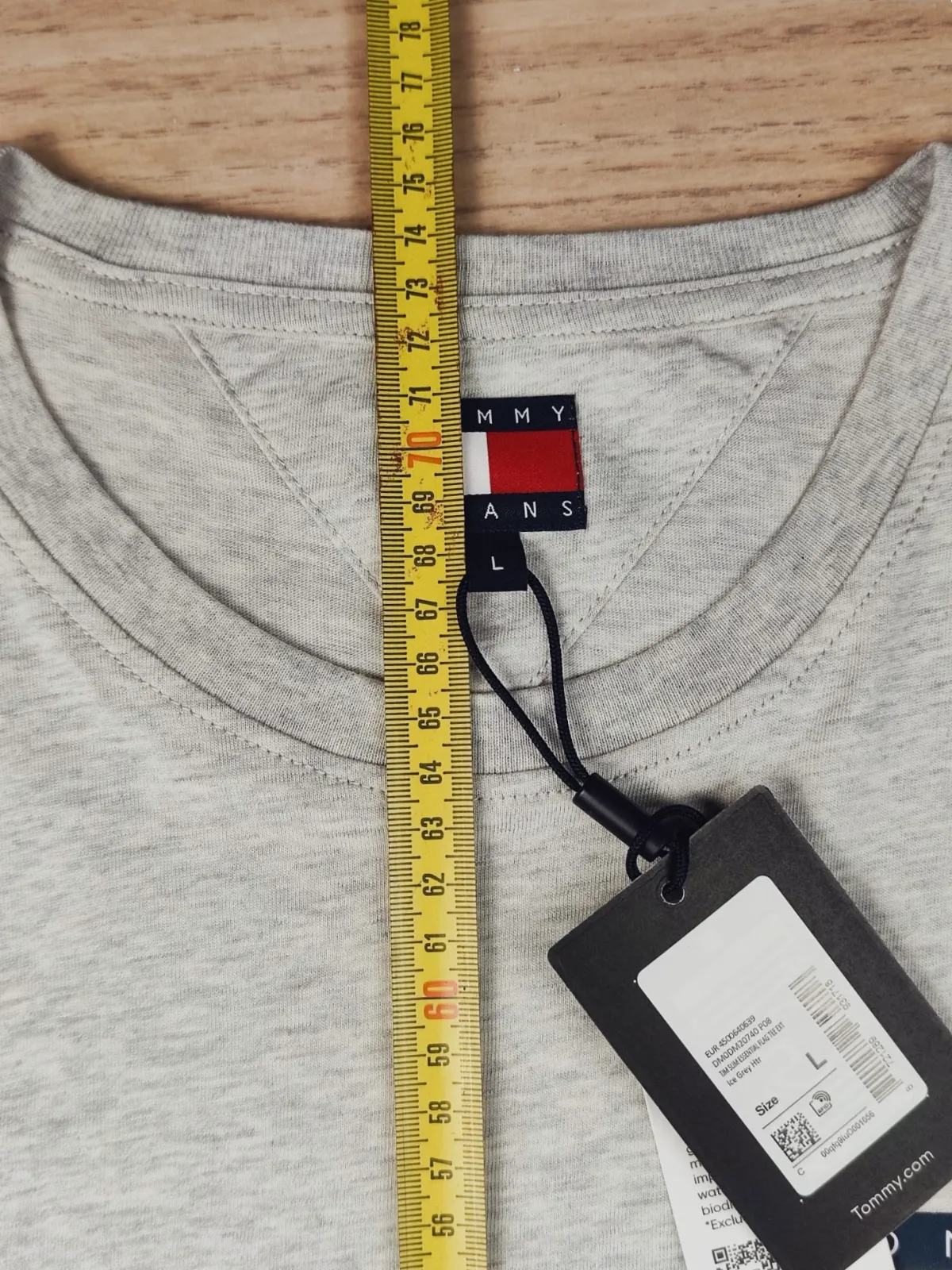 T-shirt Tommy Jeans Essential Flag gris – Tommy Hilfiger – taille L 5