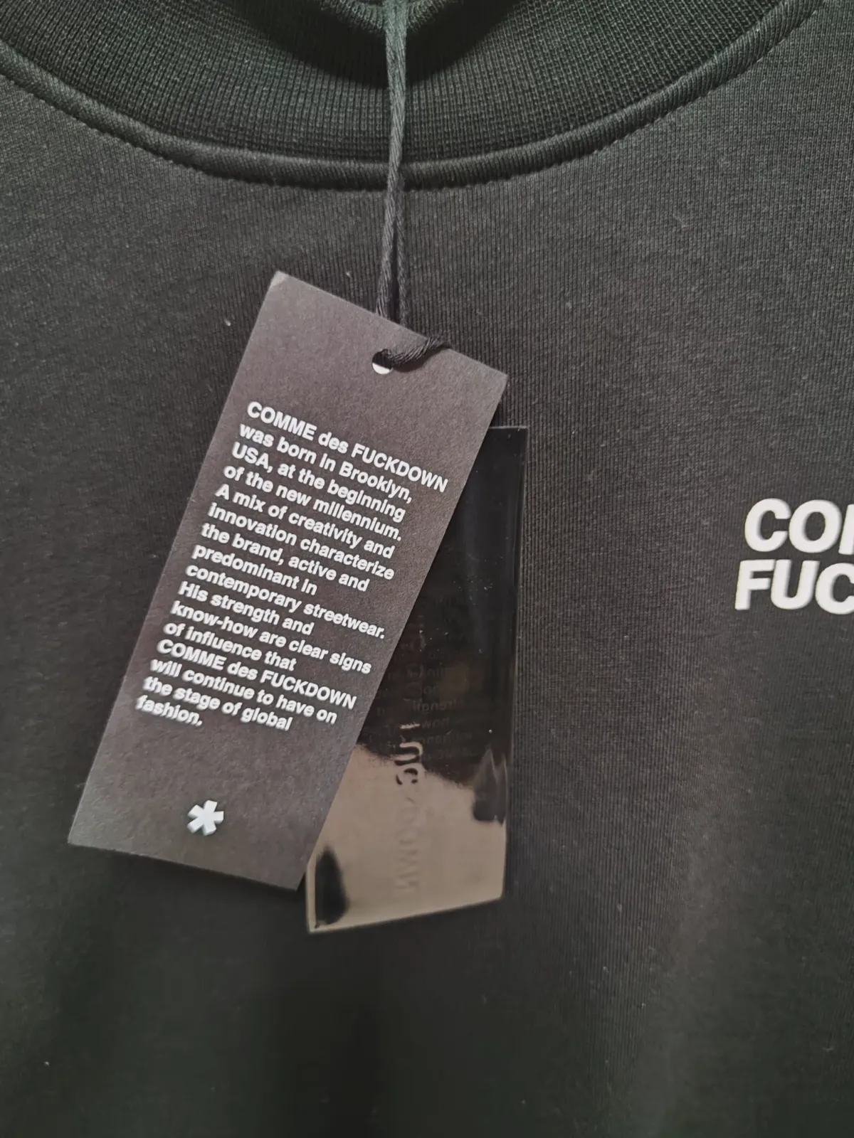 Sweat-shirt cropped Comme des Fuckdown noir – Comme des Fuckdown – taille XS 7