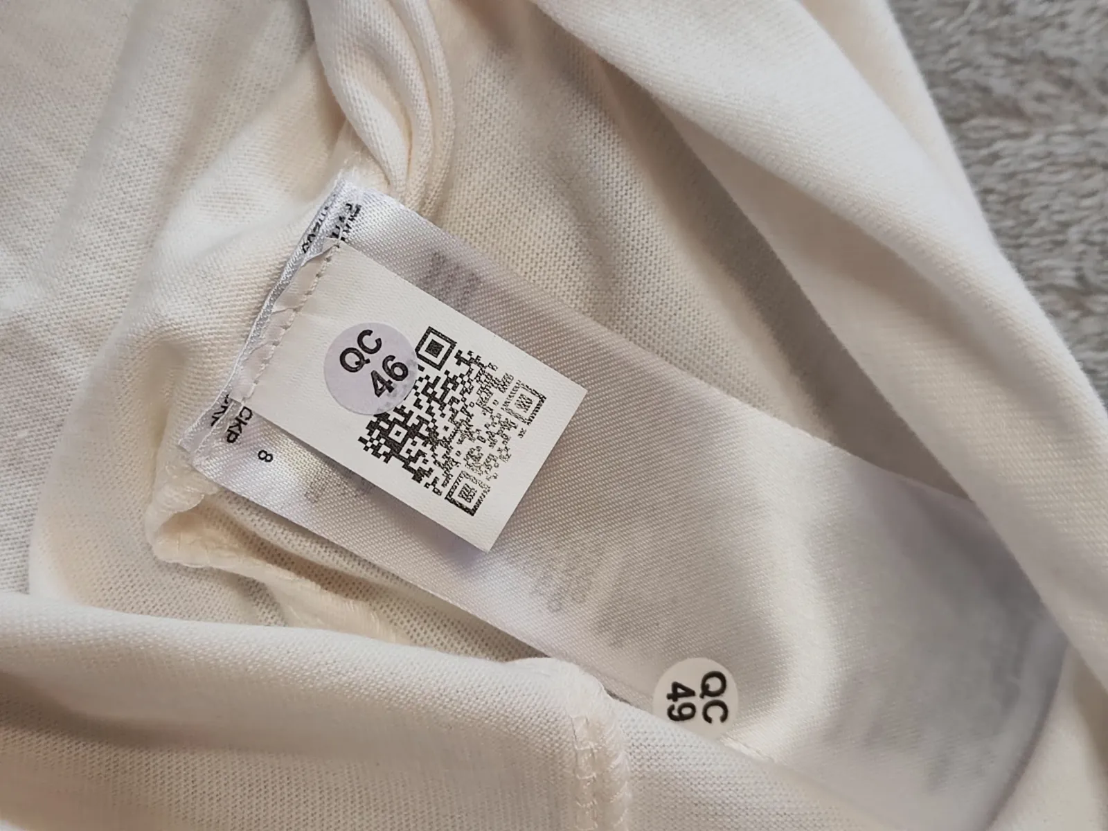 T-shirt Tommy Jeans Blanc avec Grand Logo Flag – Tommy Jeans – taille XXL 6