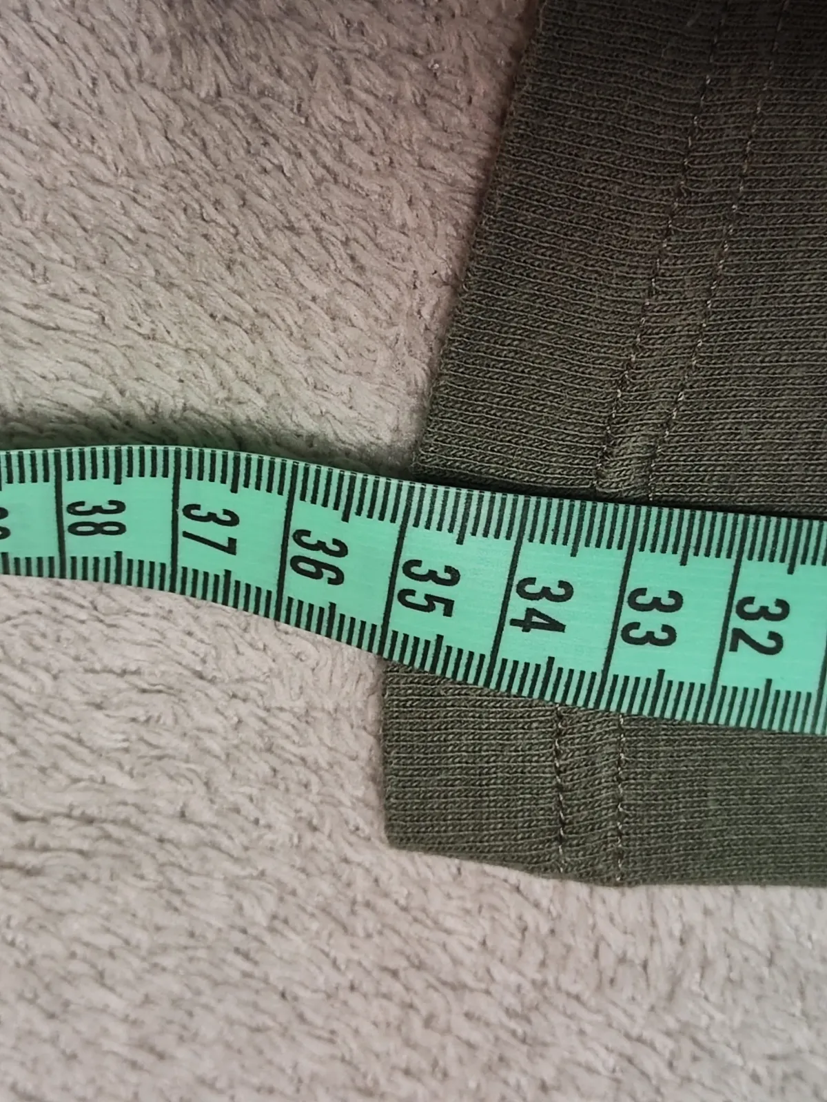 T-shirt vert kaki Leo Minor taille 104 – Leo Minor – taille L 6