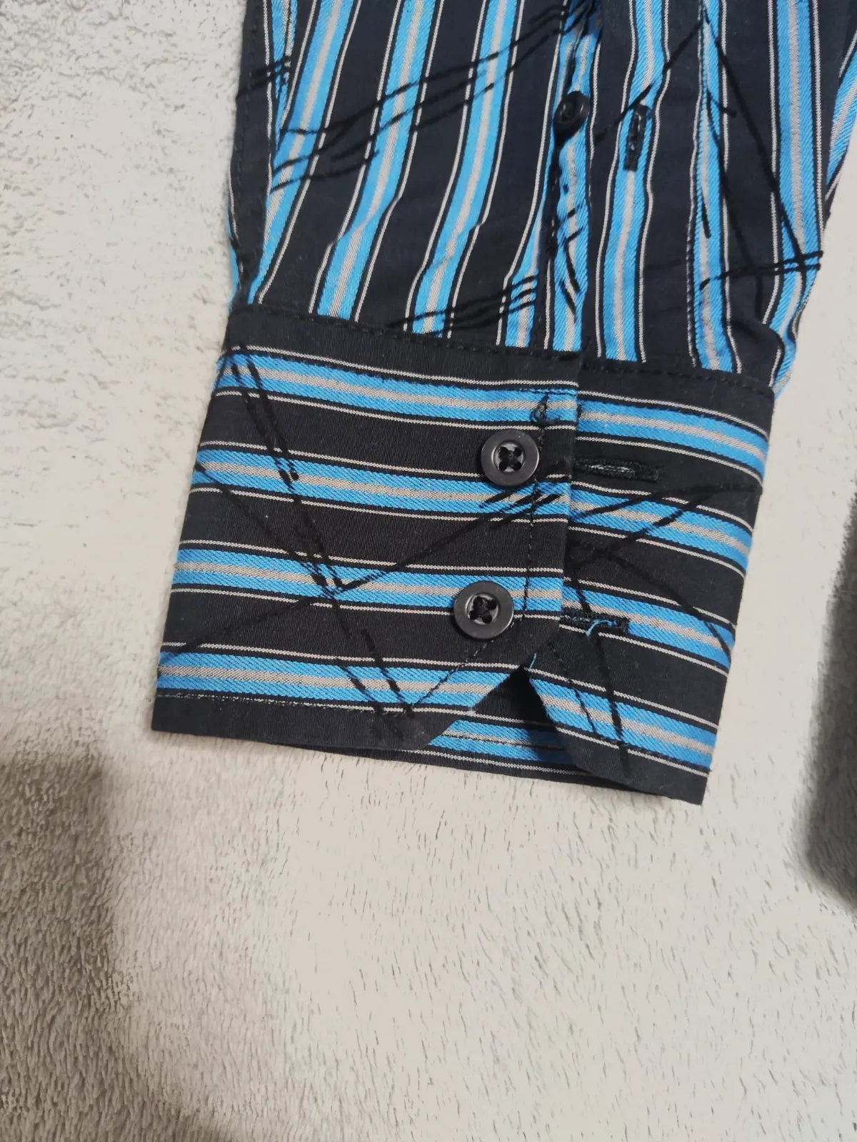 Chemise rayée à manches longues bleu et noir – Clockhouse – taille M 5