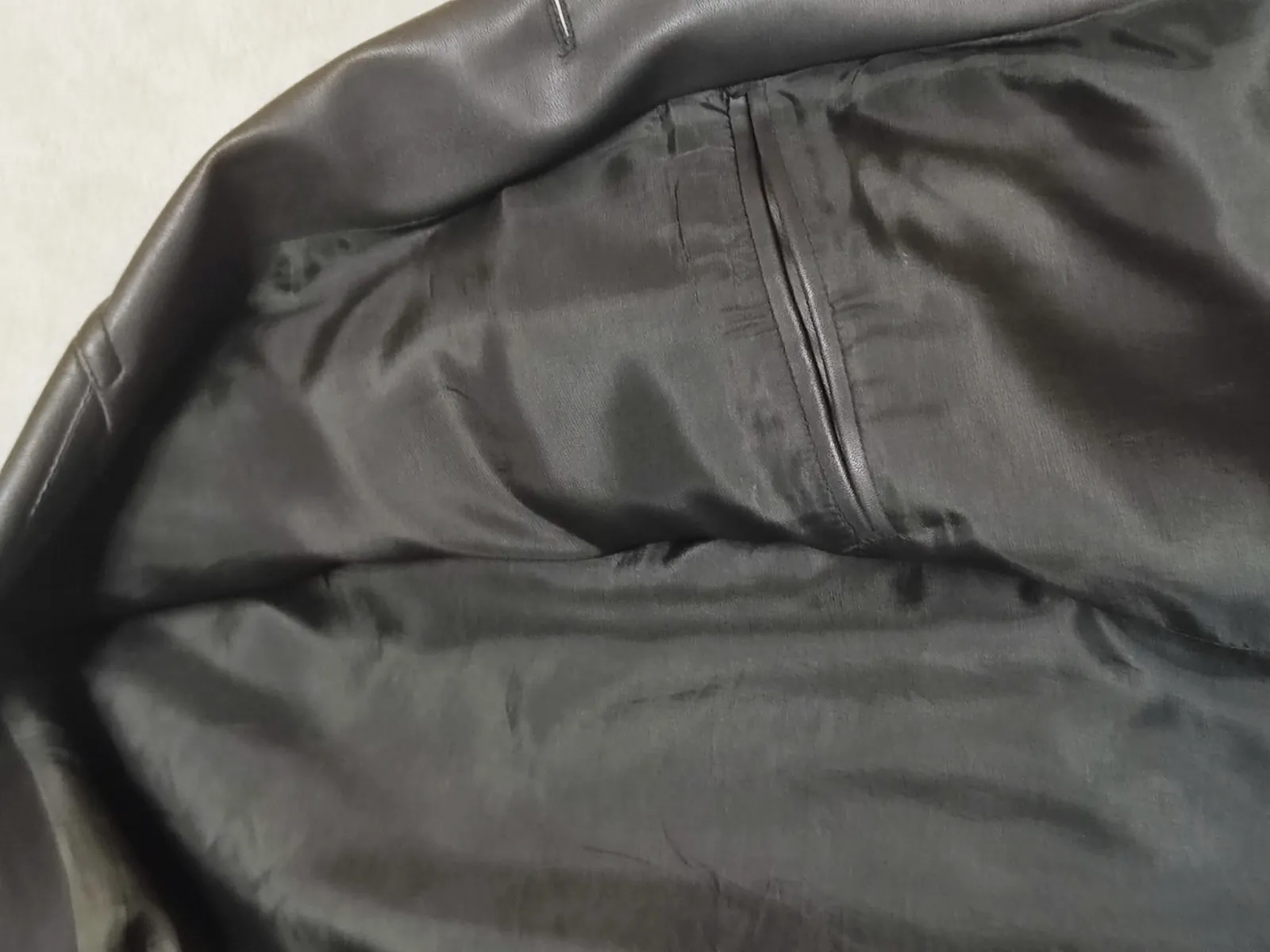 Veste vintage en simili cuir noir EXI Paris - Made in France - XL - Style 90s / – EXI Paris – taille Taille unique 9