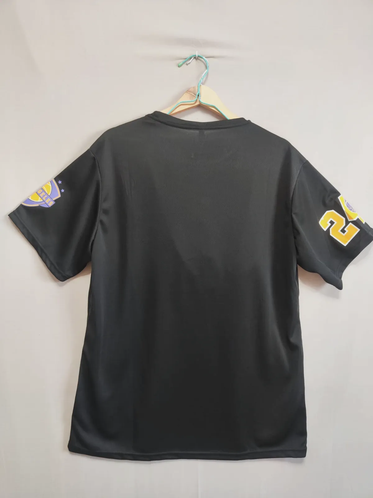 Ensemble de sport Los Angeles 24 t-shirt et short – Vigoz – taille XL 7