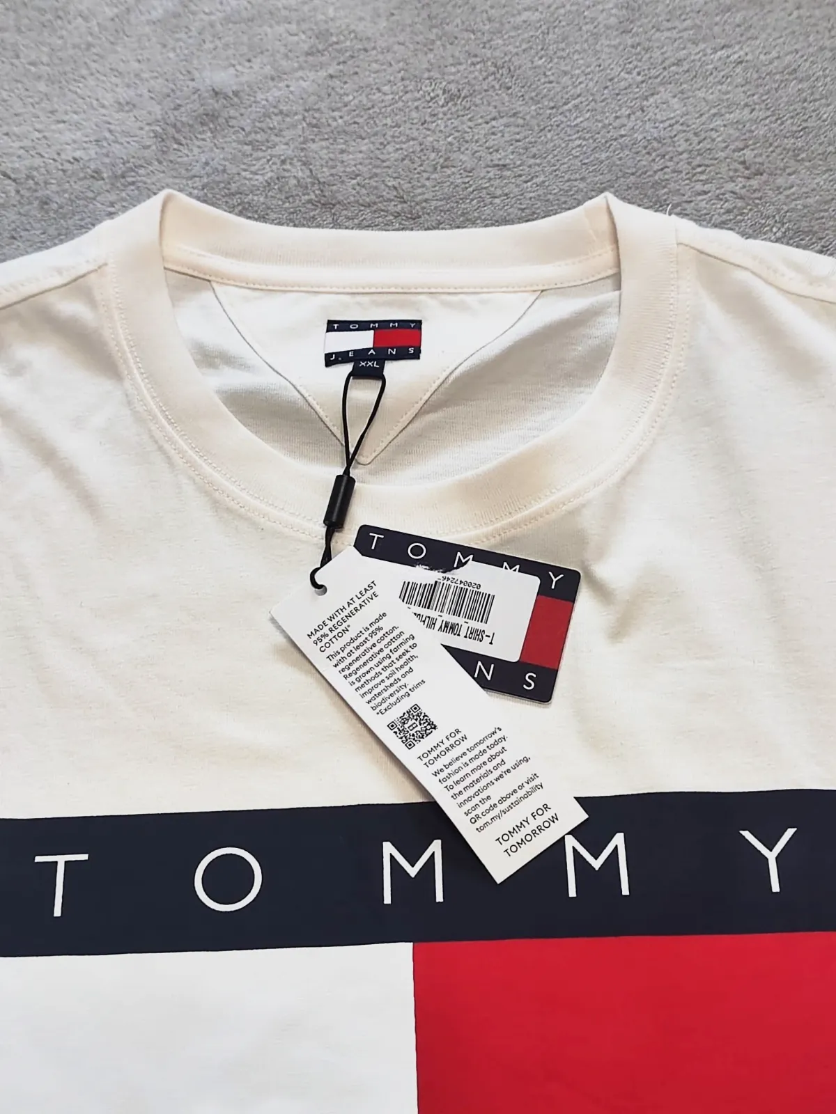 T-shirt Tommy Jeans Blanc avec Grand Logo Flag – Tommy Jeans – taille XXL 4