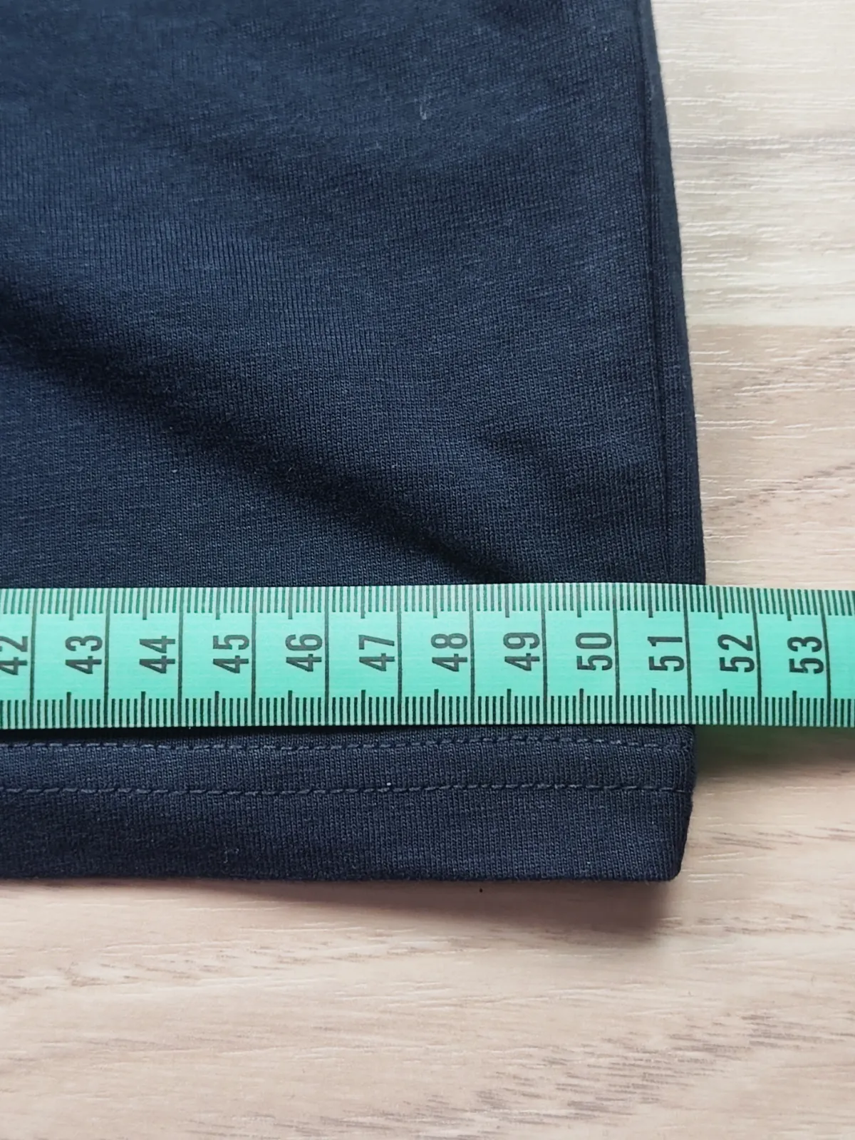 T-shirt bleu marine Tommy Jeans taille M – Tommy Hilfiger – taille M 5