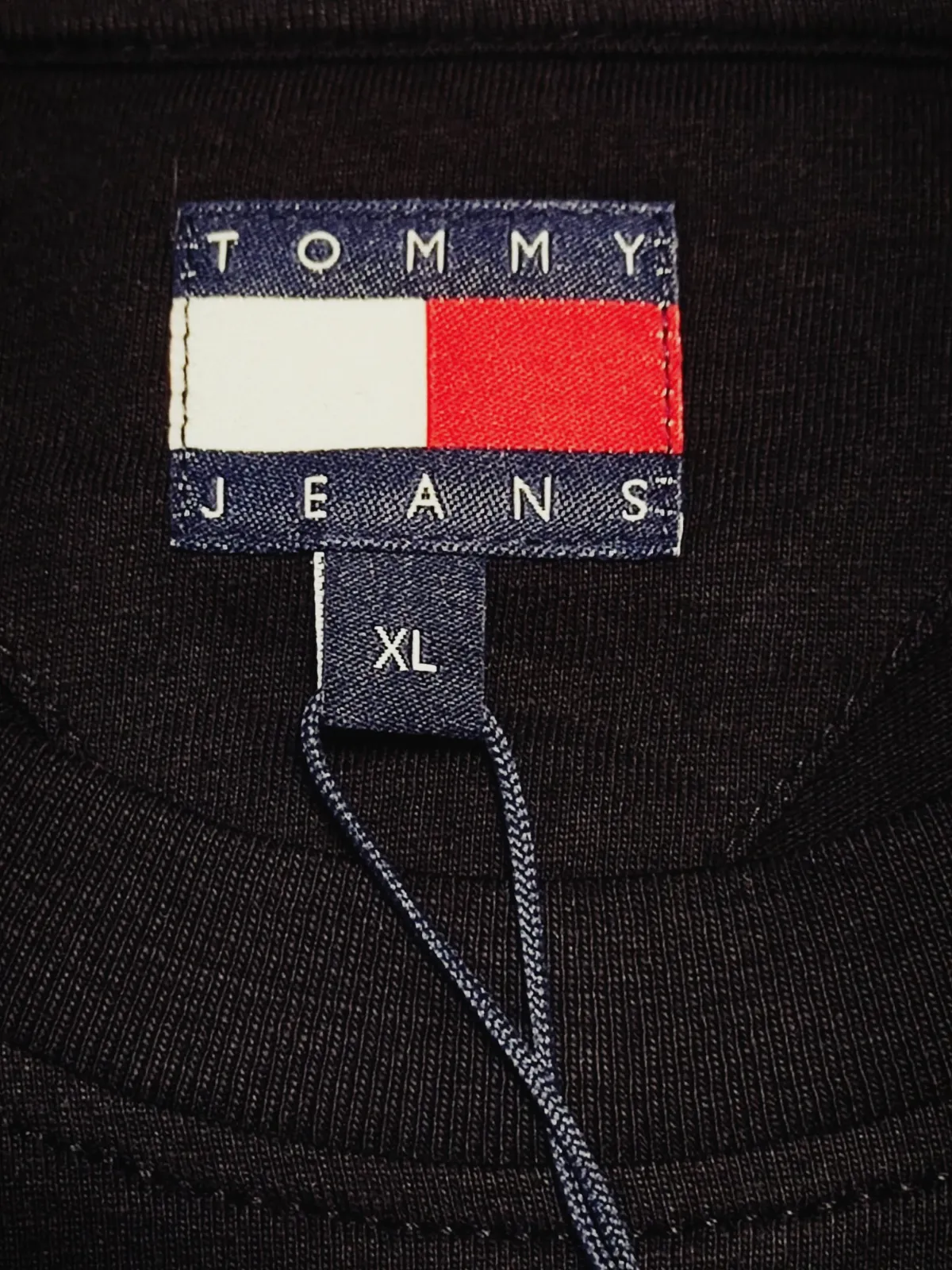 T-shirt noir Tommy Jeans logo taille XL – Tommy Jeans – taille XL 3