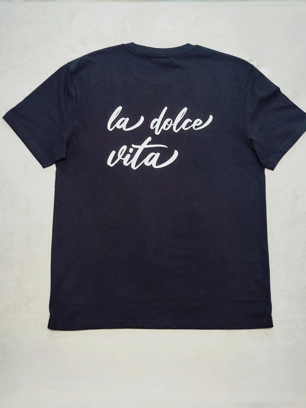 T-shirt noir imprimé La Dolce Vita MS Fashion taille XL – MS Fashion – taille XL 4