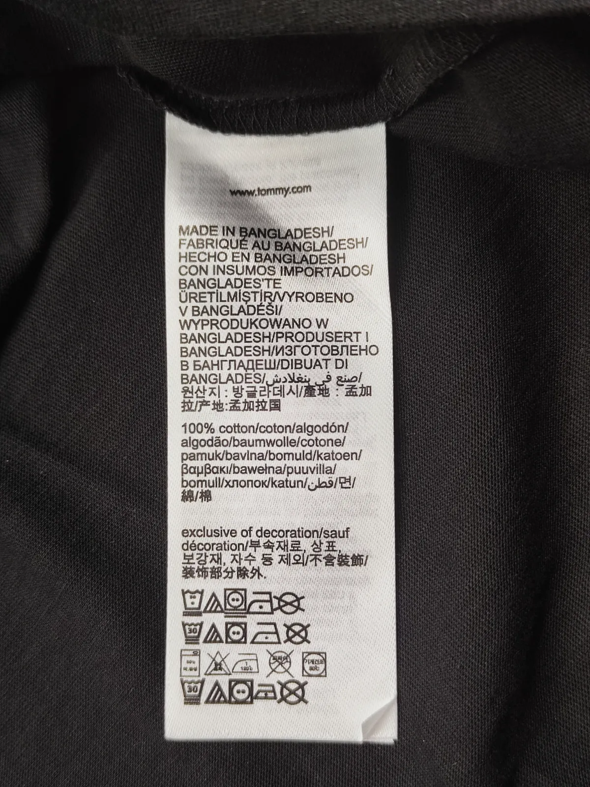 T-shirt noir Tommy Jeans taille M – Tommy Jeans – taille M 4