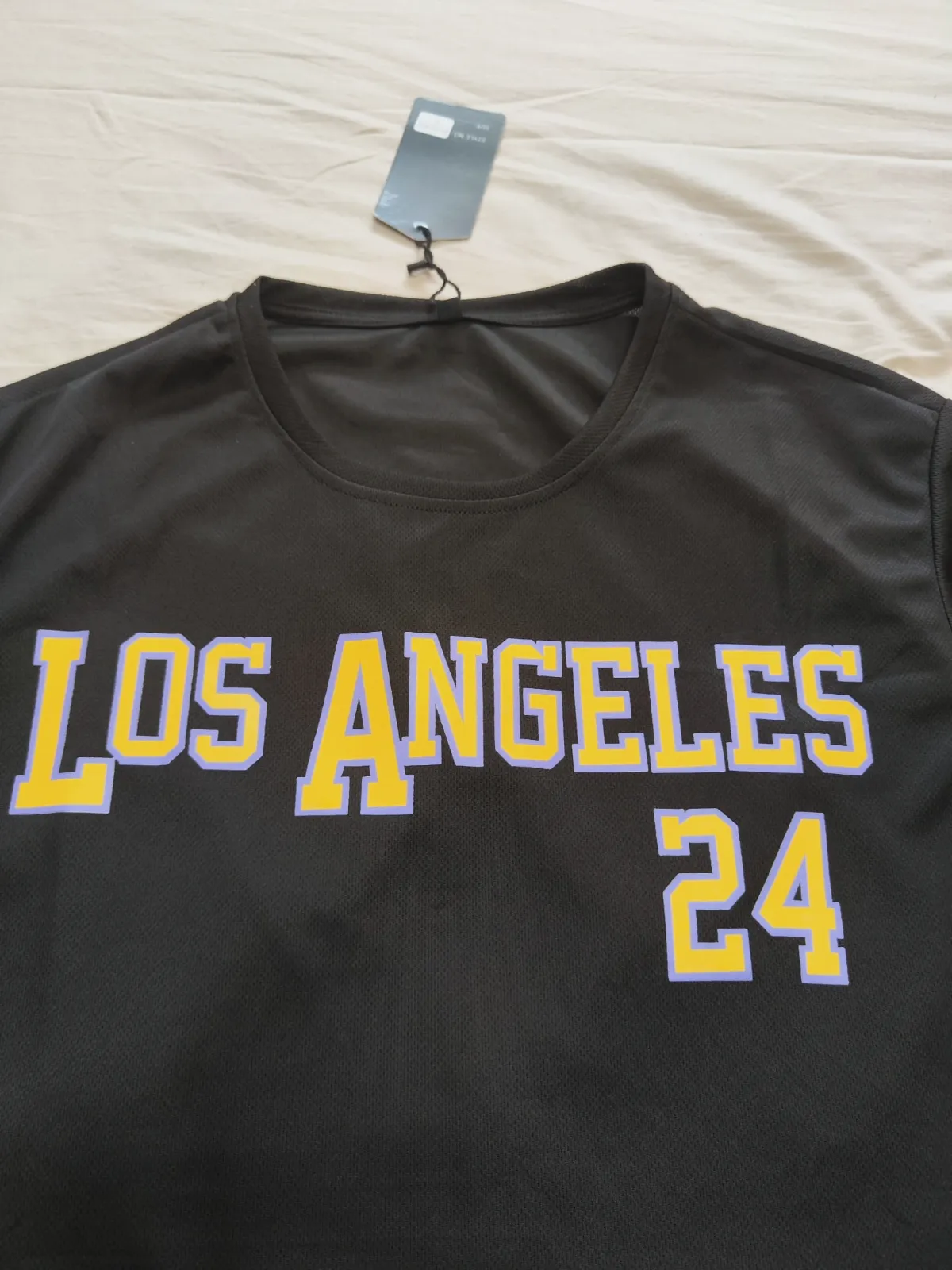 Ensemble de sport Los Angeles 24 t-shirt et short – Vigoz – taille XL 3
