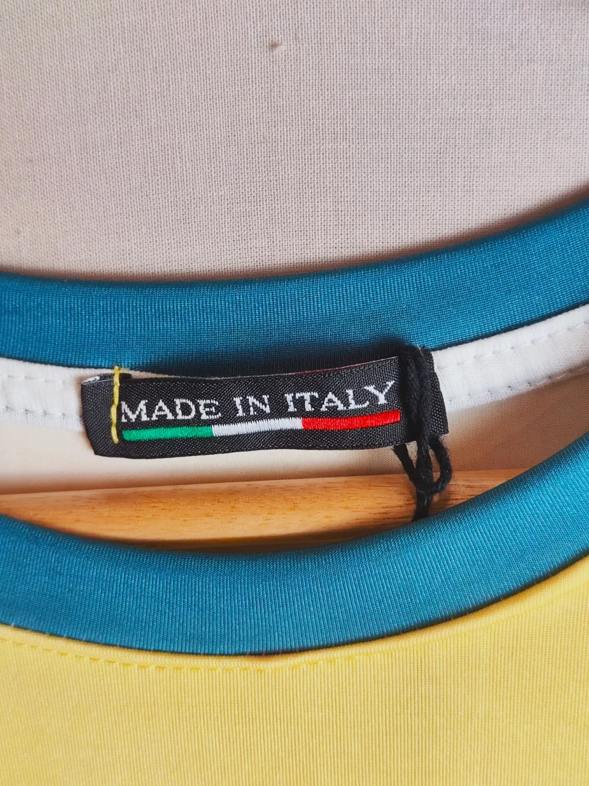 Maillot de football Brésil CBF jaune – made in Italy – taille L 6