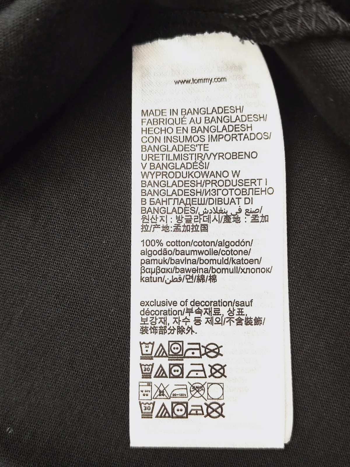 T-shirt noir Tommy Jeans avec étiquette – Tommy Jeans – taille M 3