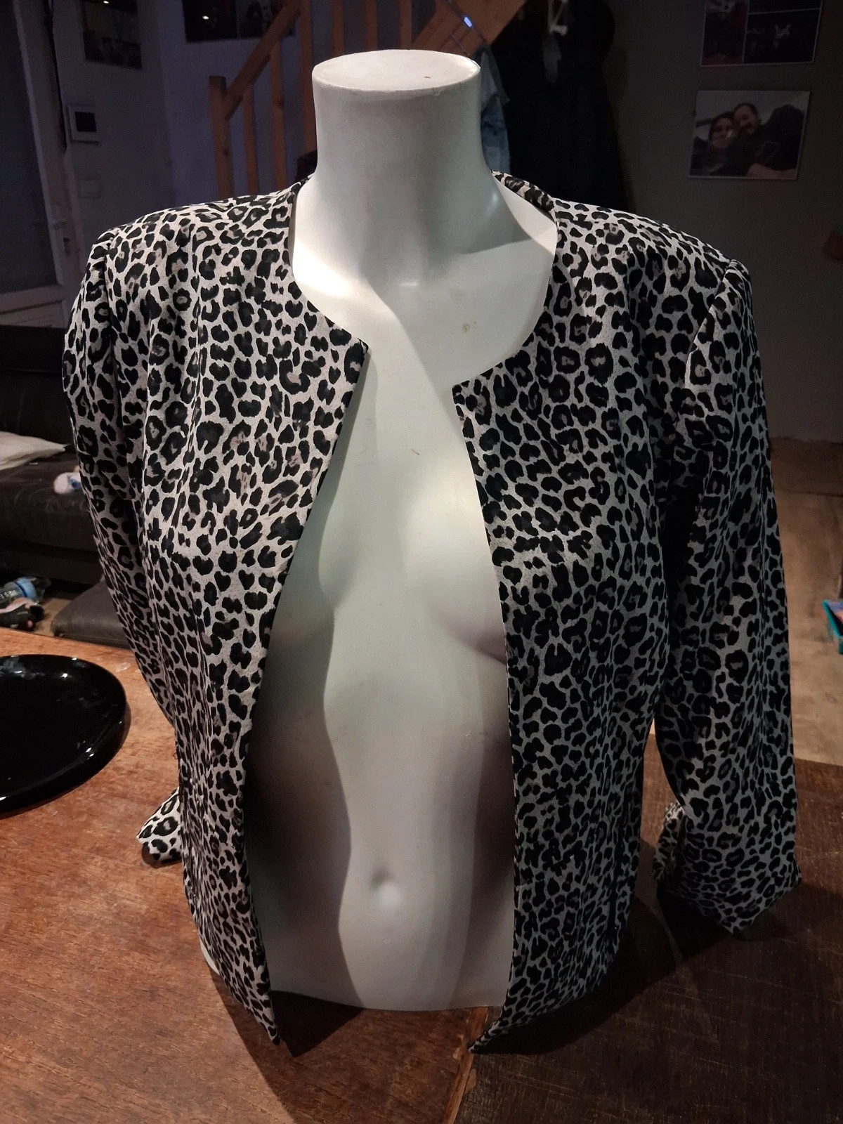 Blazer court léopard only Taille 36 (S)