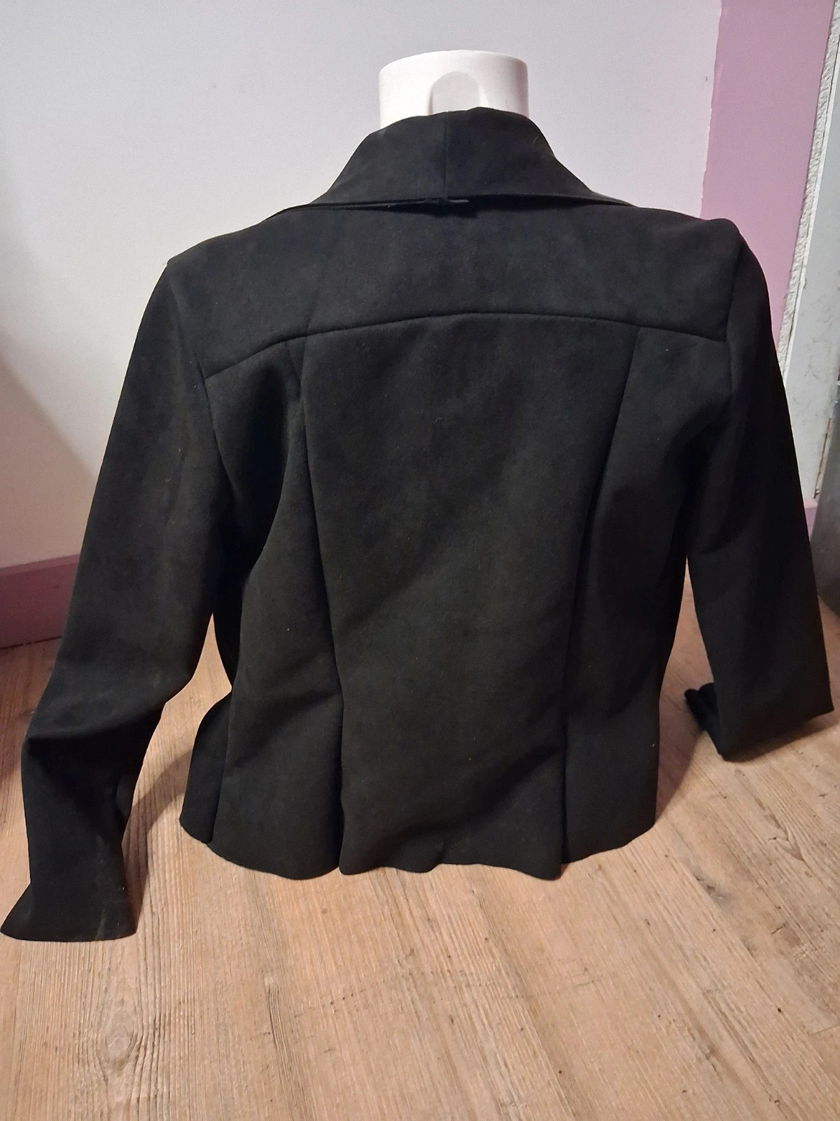 Veste fluide noire effet suédine – Neuve avec étiquette – Fabriquée en France – Passion lyly – taille Taille unique 2