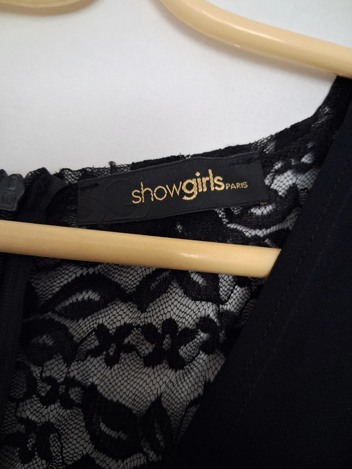 Petite robe noire en dentelle showgirls T3 / 40 (Prix Neuf 40€) – Showgirls – taille M / 38 / 10 3