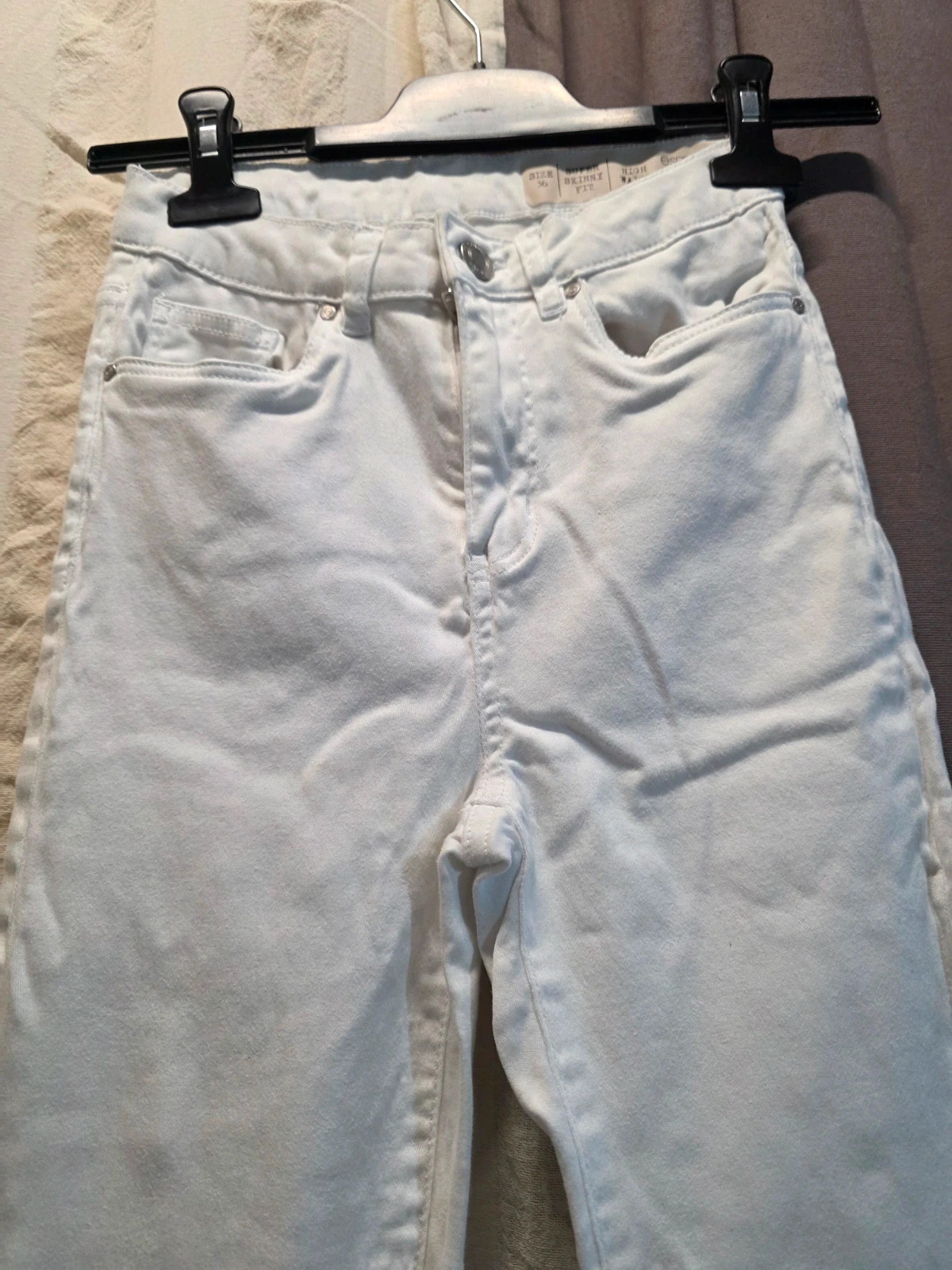 Jean blanc Esmara – Taille 36 – Super Skinny taille haute👩 – Esmara – taille S / 36 / 8 4