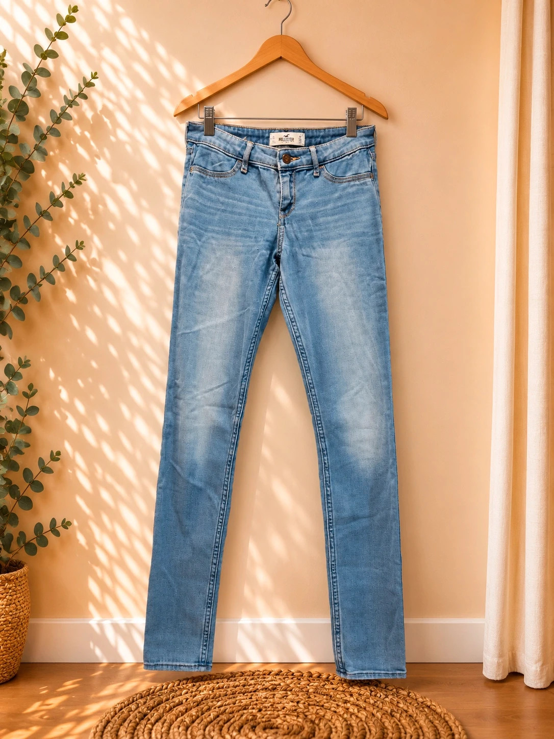 Jean femme Hollister – W27 L37 – Bleu clair