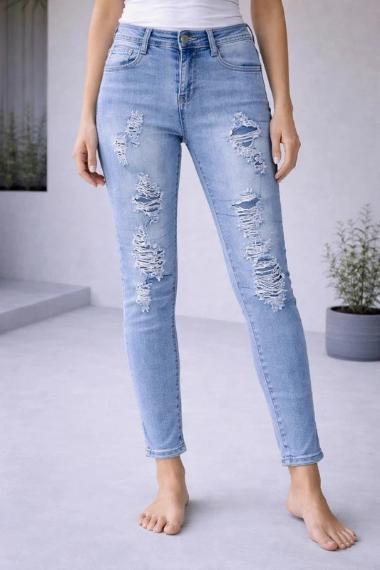 Jean déchiré bleu – T34 / XS 🍀🍀 – LD style – taille XS / 34 / 6