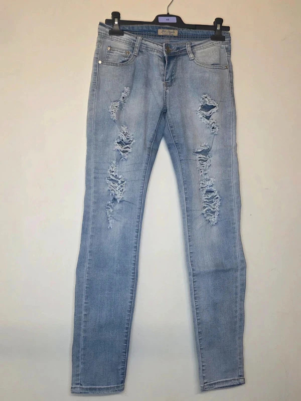 Jean déchiré bleu – T34 / XS 🍀🍀 – LD style – taille XS / 34 / 6 3