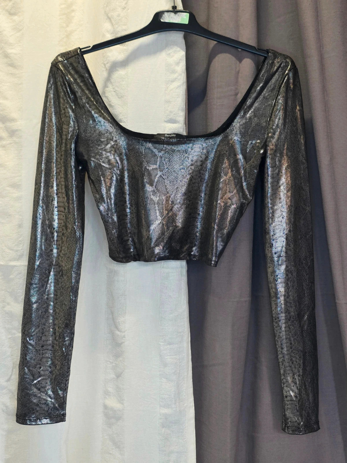 Top brillant femme 🌸 – Bershka – taille XS / 34 / 6 2