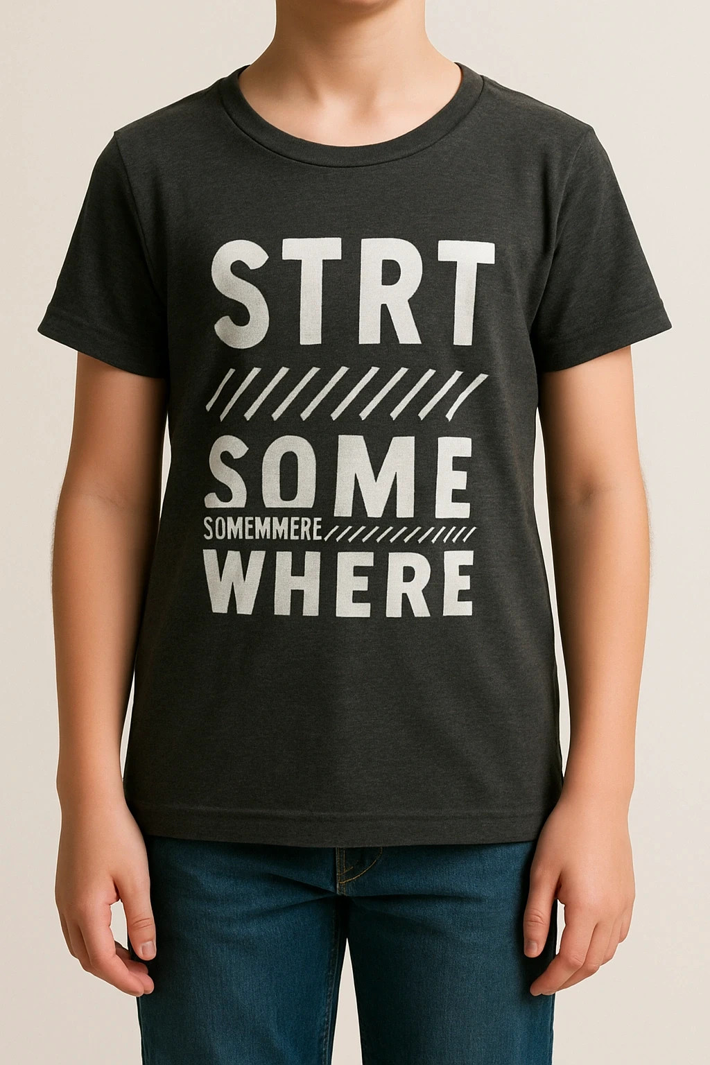 T-shirt gris foncé “Start Somewhere” – Decathlon – taille 5 ans / 110 cm