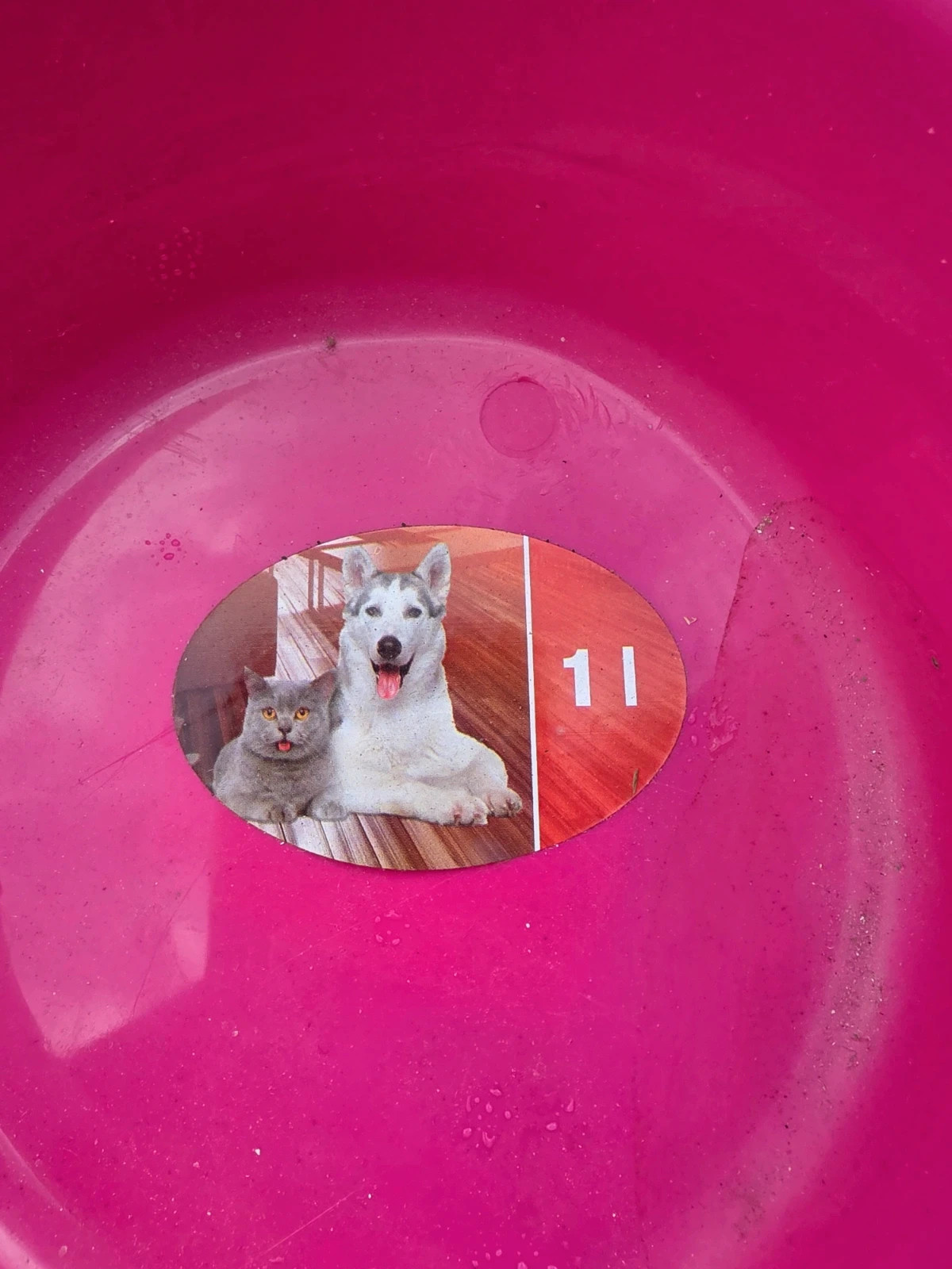 Gamelle ronde chien/chat 1 L – Rose 2