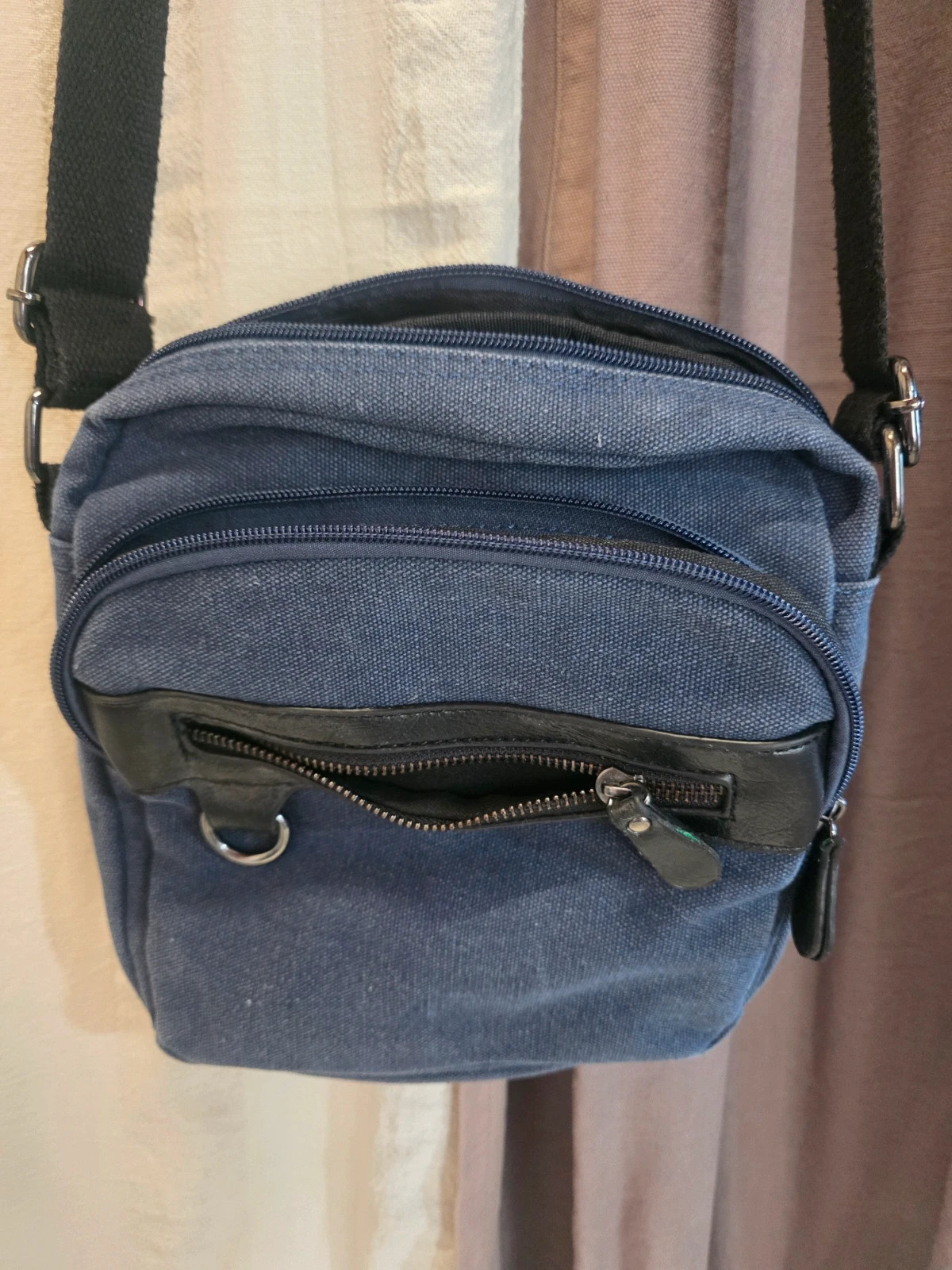 Sac à bandoulière bleu marine 3