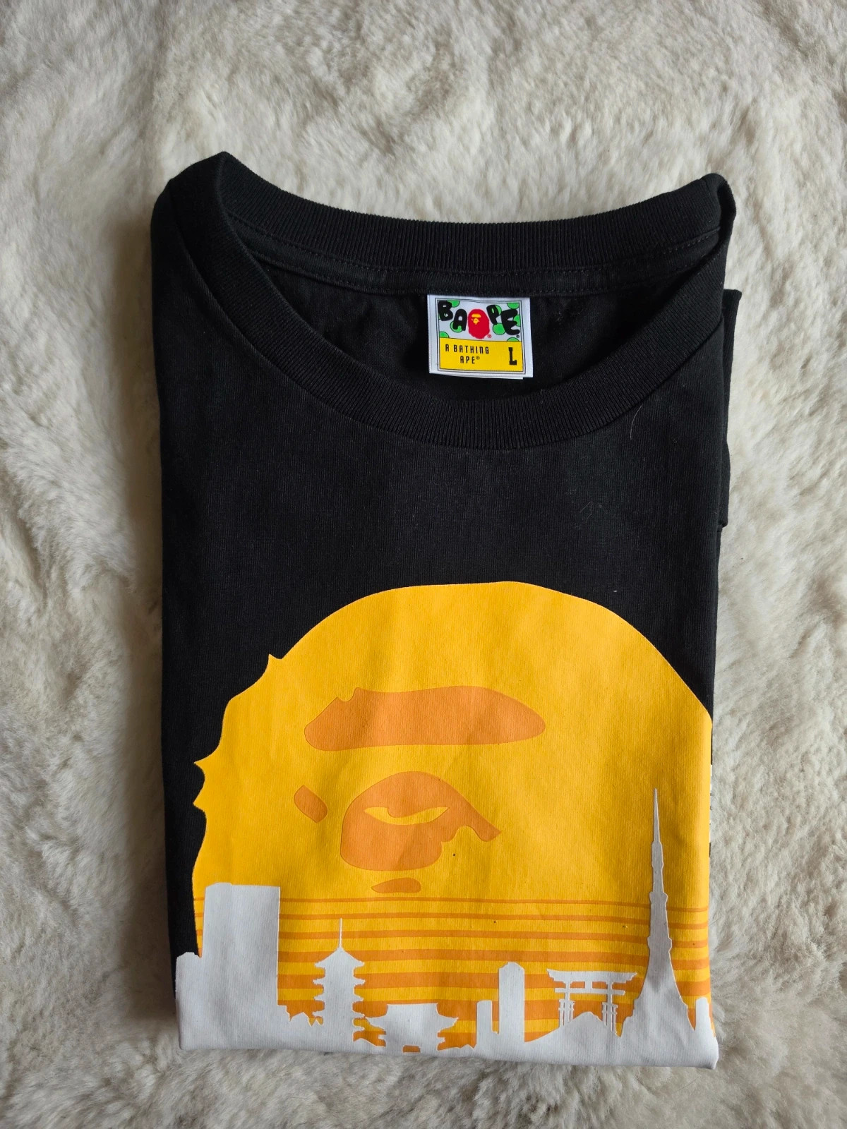 Tee-shirt Bape Japan Silhouette