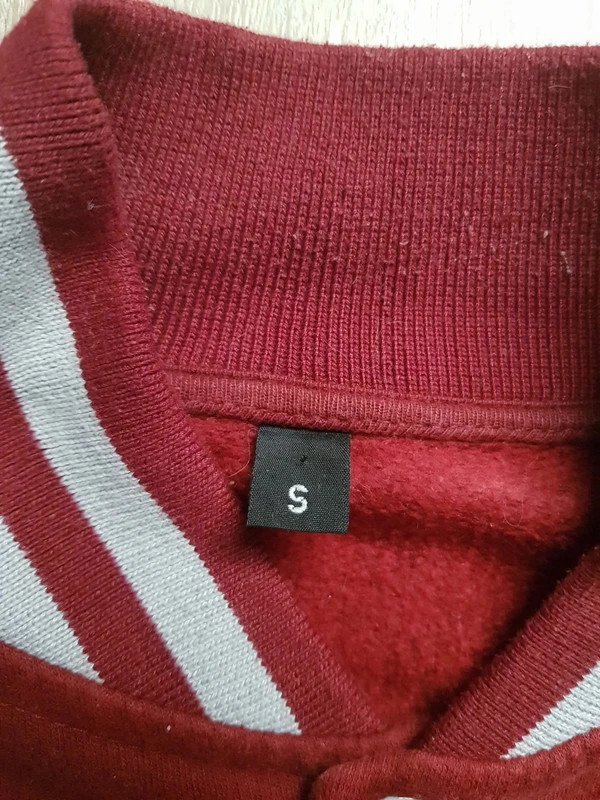 Veste Style Universitaire – Kiabi – taille S 3