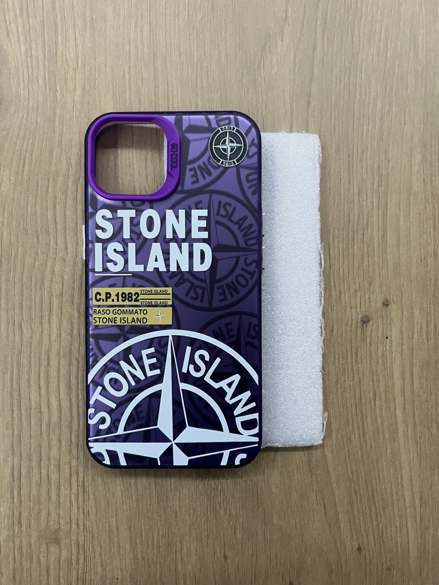 Vend coque iPhone 13