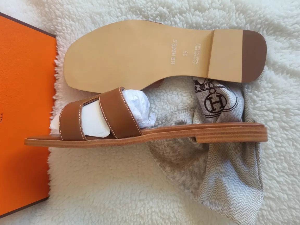 Hermès Oran sandales cuir camel blanc 3