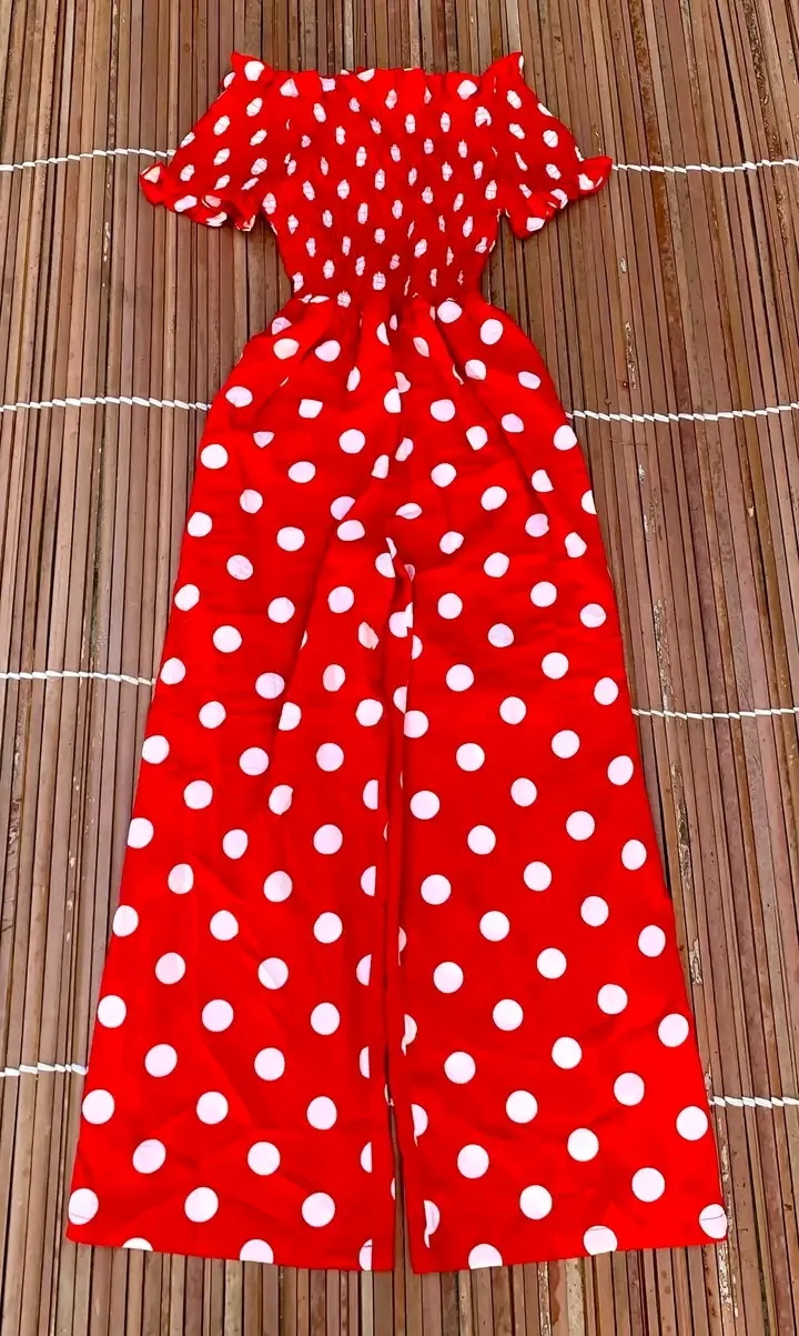 Robe rouge à pois blancs vintage 3