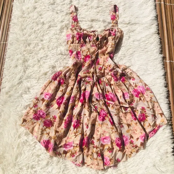 Robe fleurie rose et beige vintage