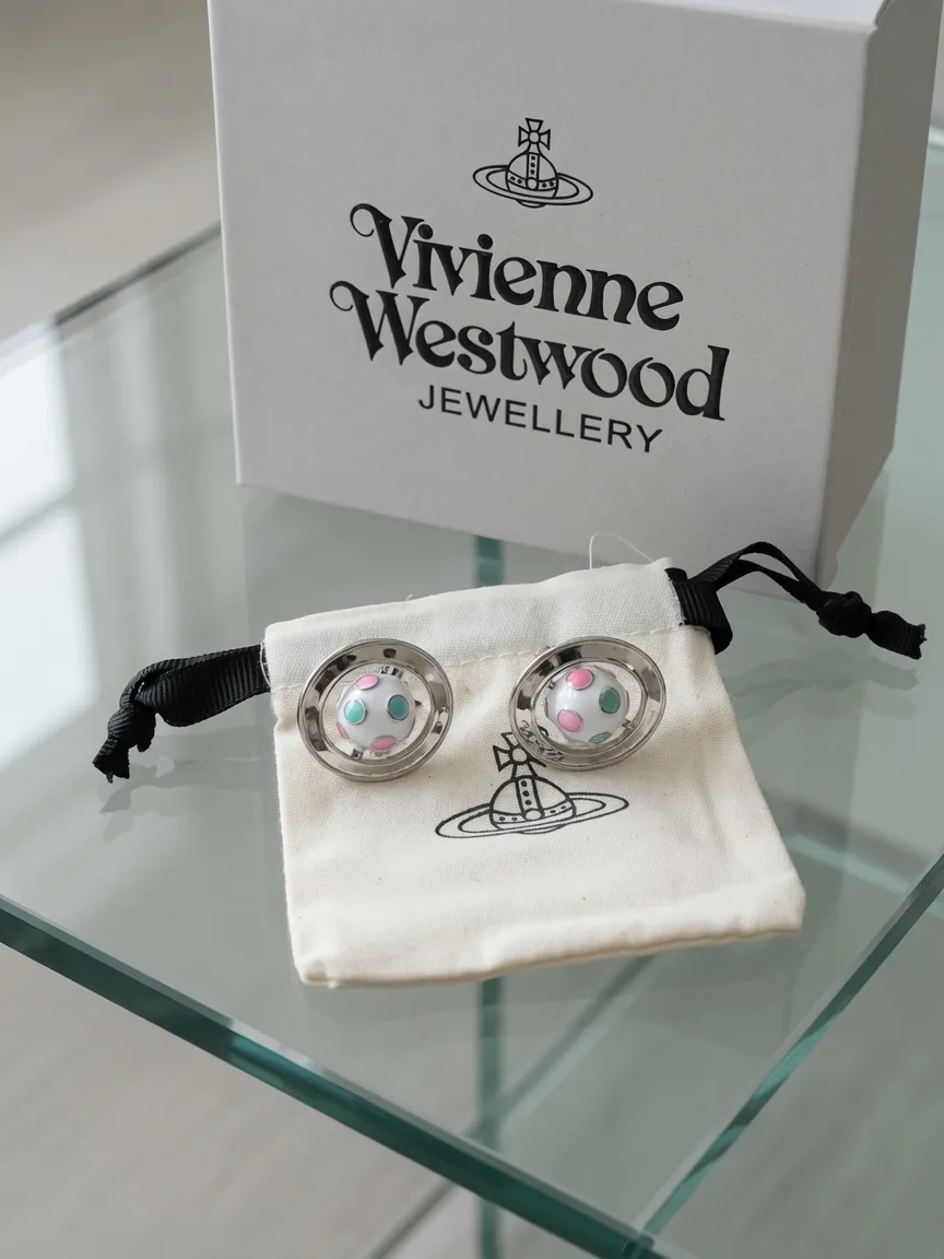 Boucles d'oreilles Vivienne Westwood 4