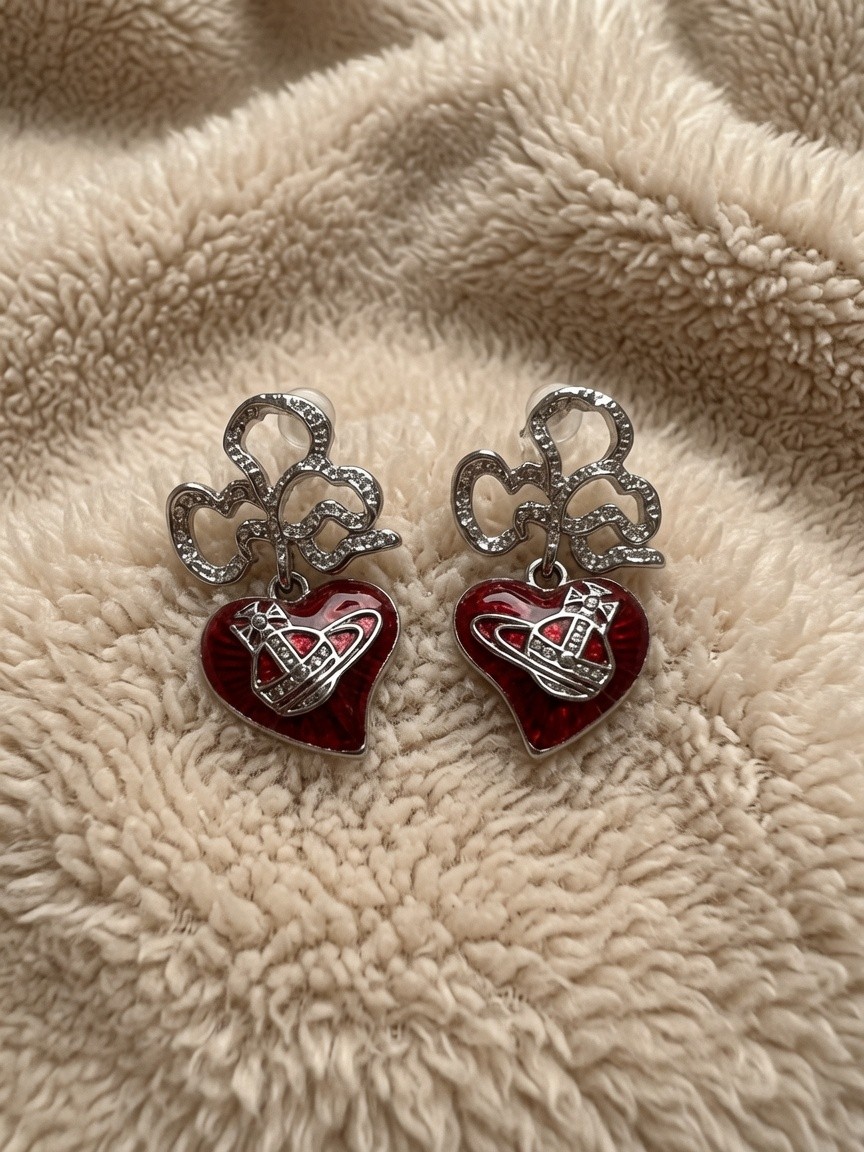 Boucles d'oreilles cœurs rouges strass 3